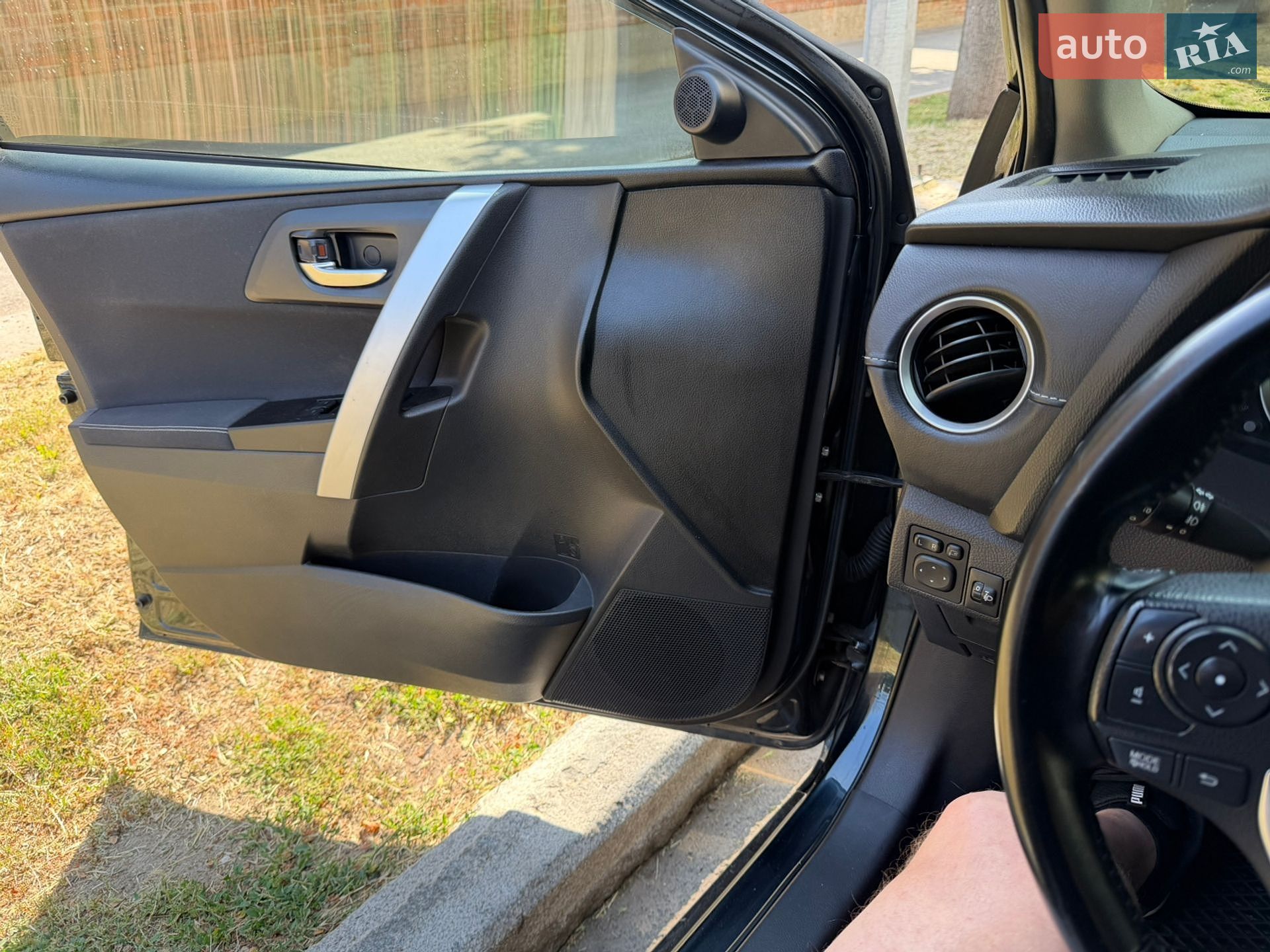 Toyota Auris 2013 VIN SB1ZS3JE30E029304 фото оголошення 52 з 52