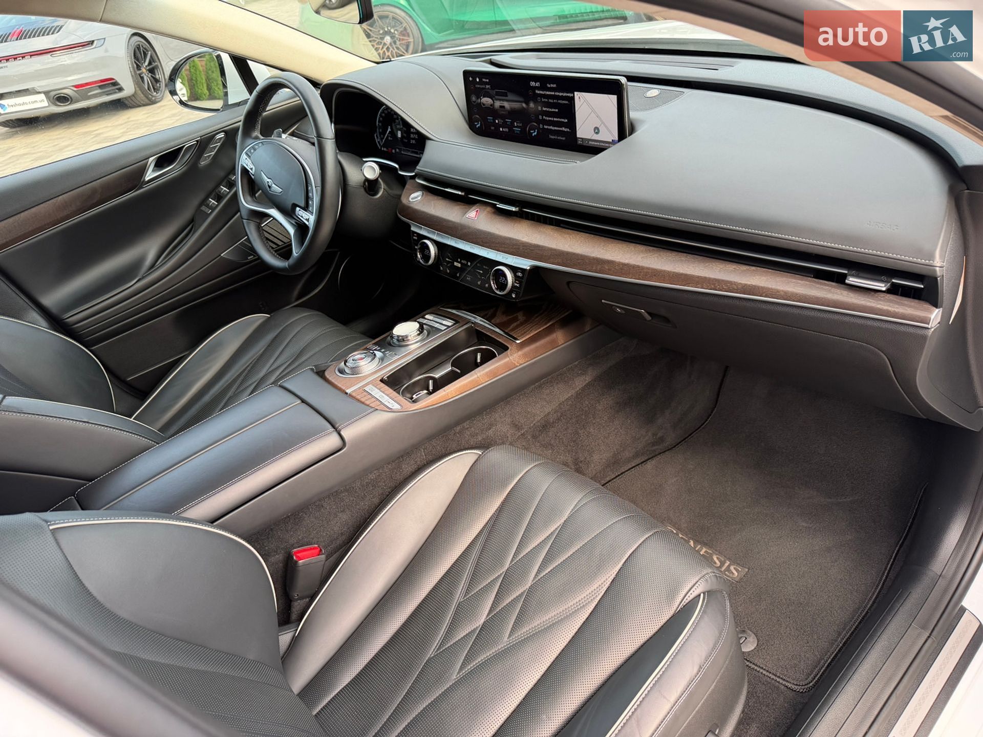 Genesis G80 2022 VIN KMTGE4S14PU004246 фото оголошення 19 з 29