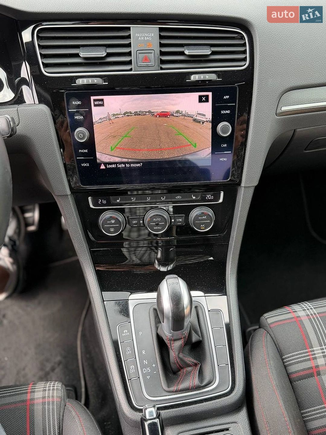 Volkswagen Golf GTI 2018 VIN 3VW447AU7JM292368 фото оголошення 5 з 16