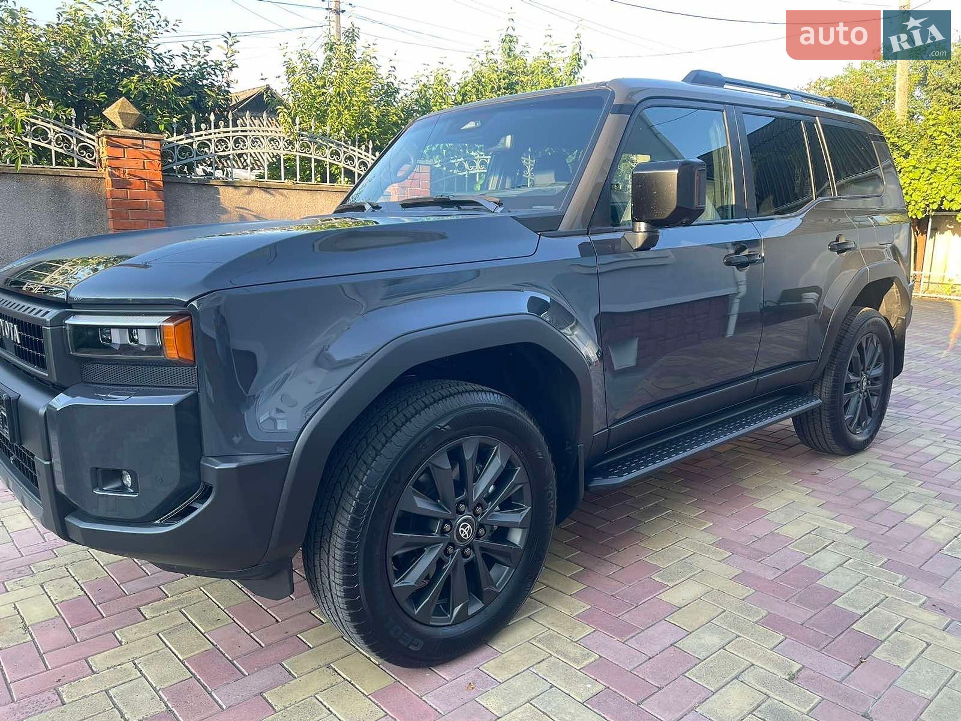 Toyota Land Cruiser Prado 2024 VIN JTEAR3AJX05002257 фото оголошення 3 з 34