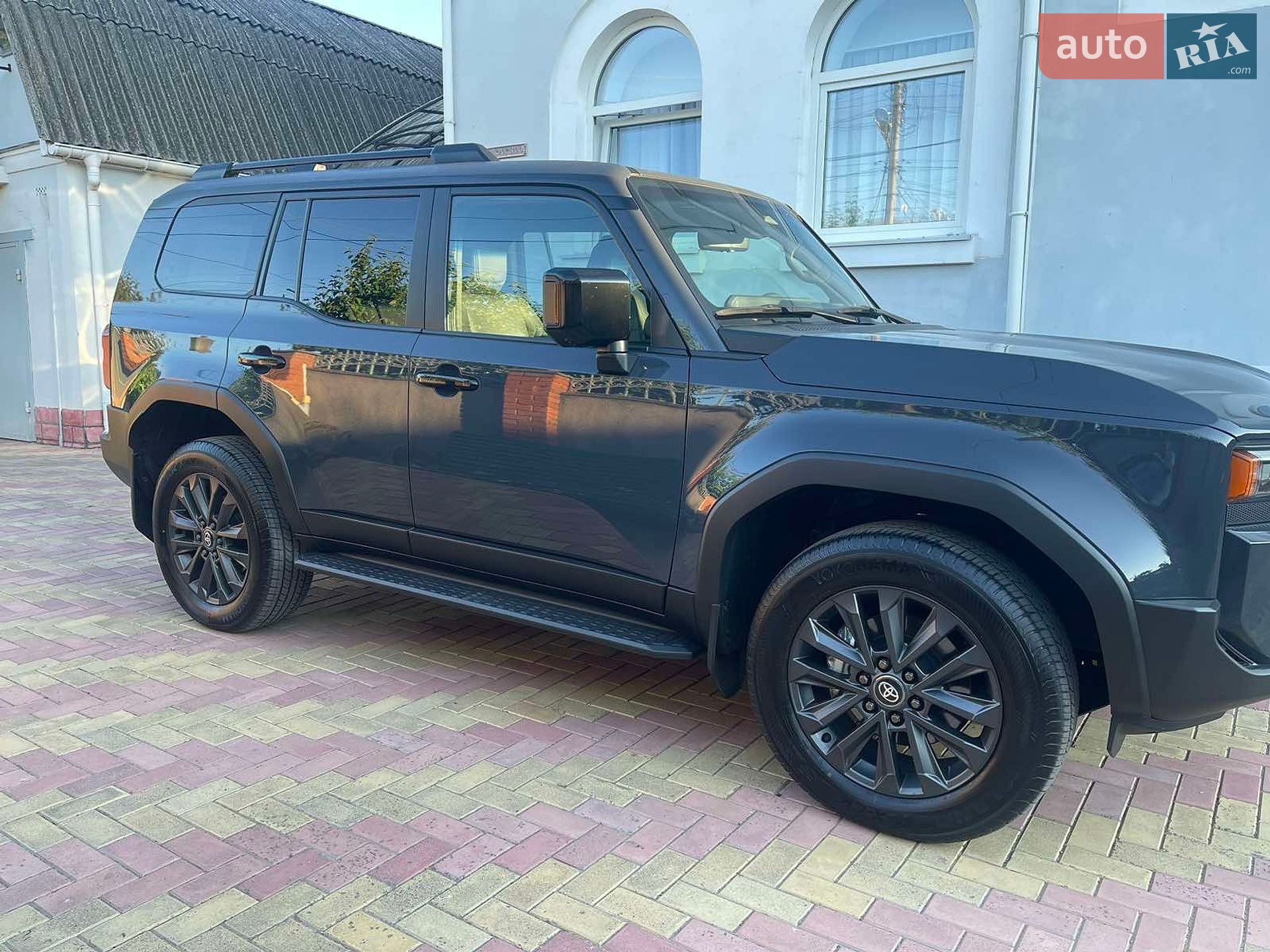Toyota Land Cruiser Prado 2024 VIN JTEAR3AJX05002257 фото оголошення 9 з 34