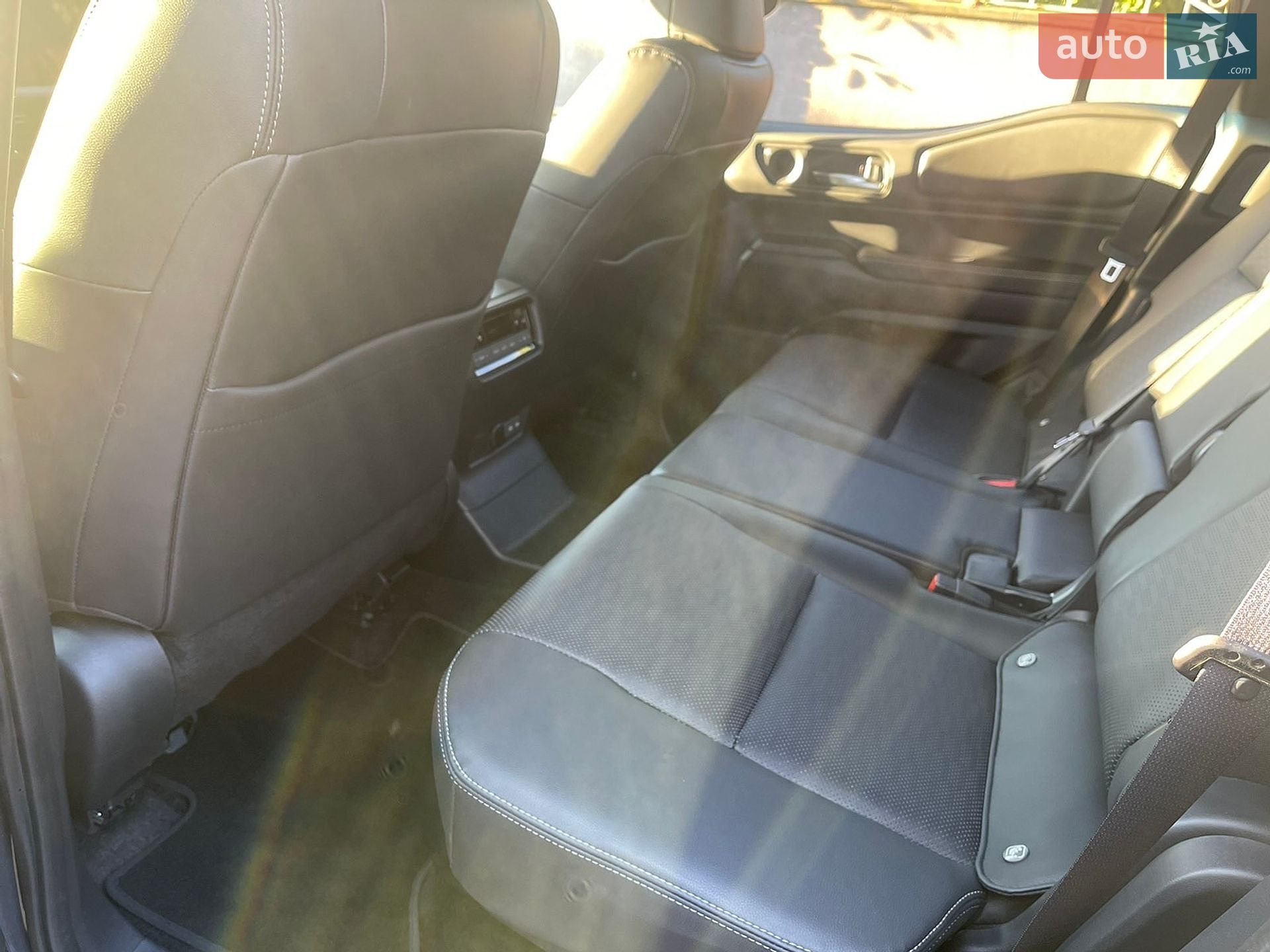 Toyota Land Cruiser Prado 2024 VIN JTEAR3AJX05002257 фото оголошення 10 з 34