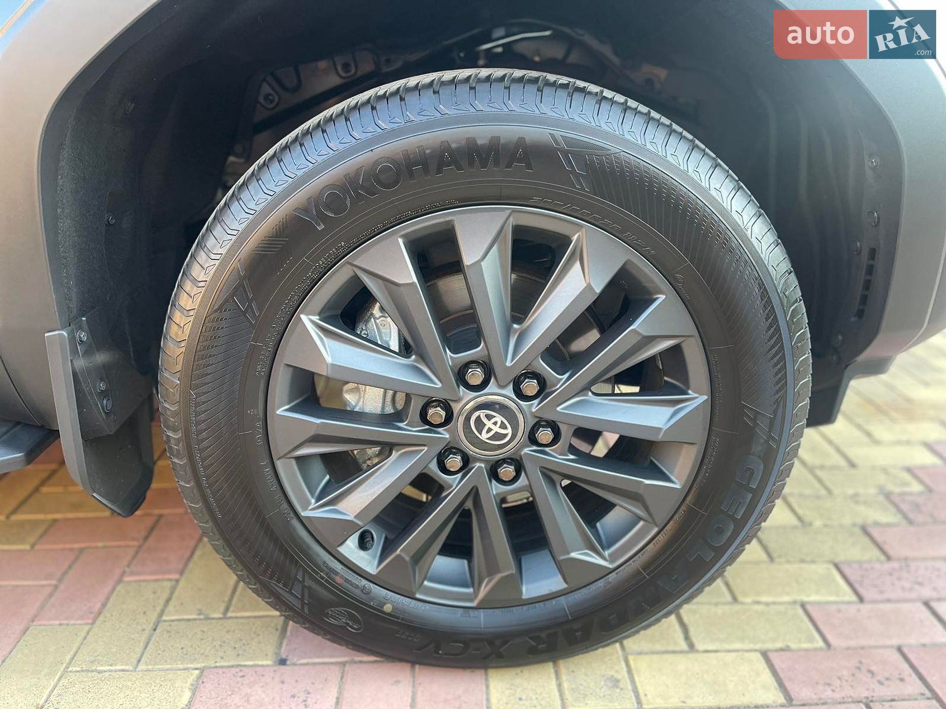 Toyota Land Cruiser Prado 2024 VIN JTEAR3AJX05002257 фото оголошення 27 з 34