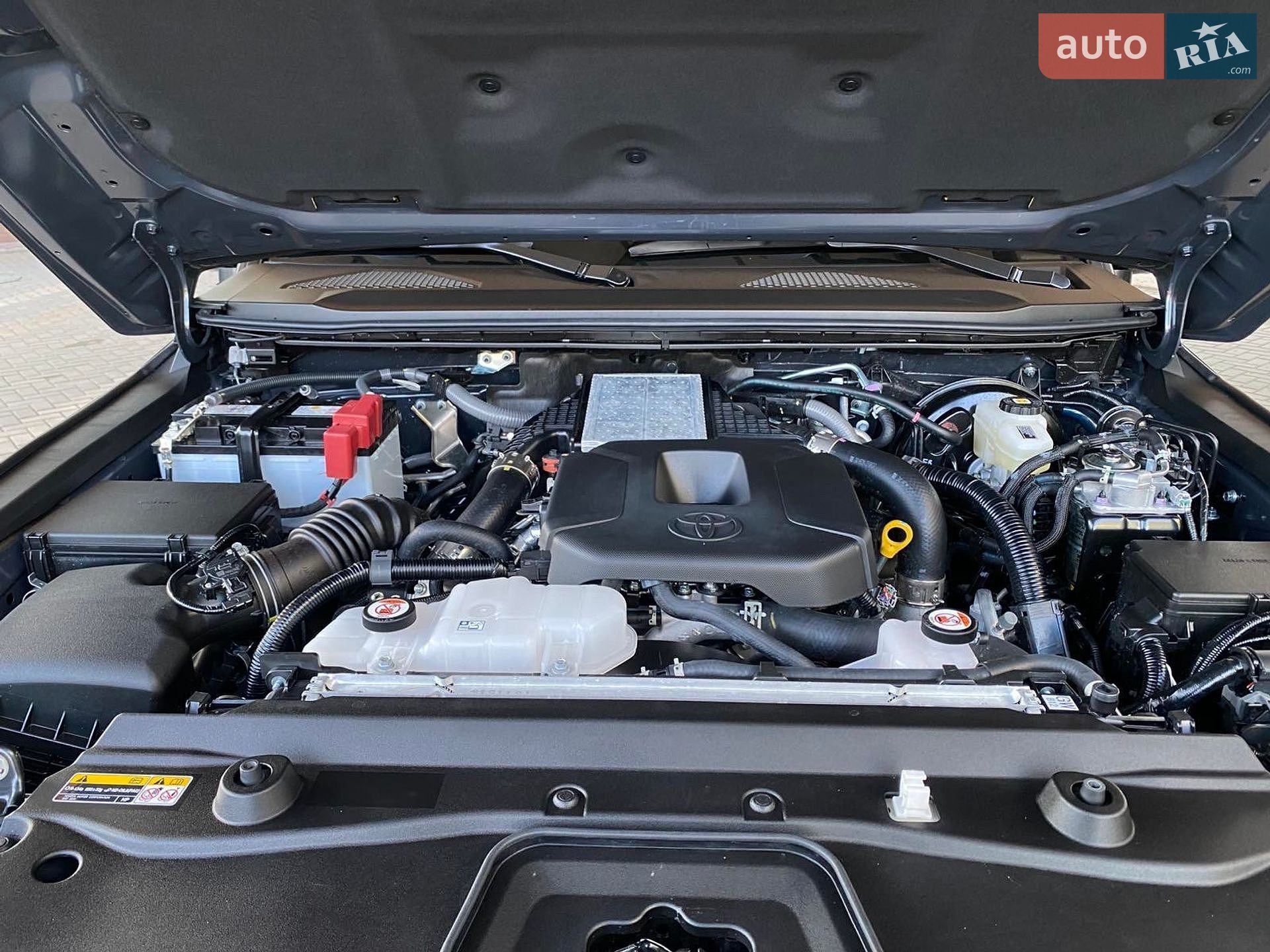 Toyota Land Cruiser Prado 2024 VIN JTEAR3AJX05002257 фото оголошення 32 з 34