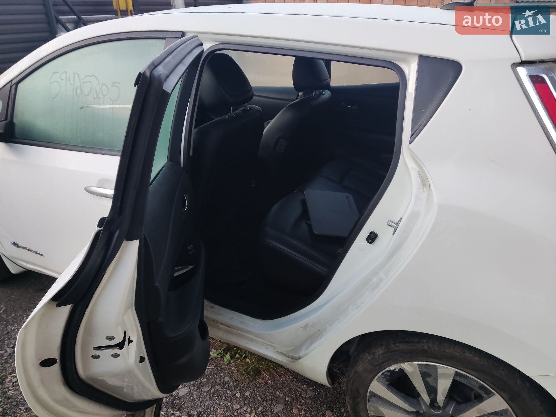 Nissan Leaf 2016 VIN 1N4BZ0CP6HC300455 фото оголошення 10 з 12