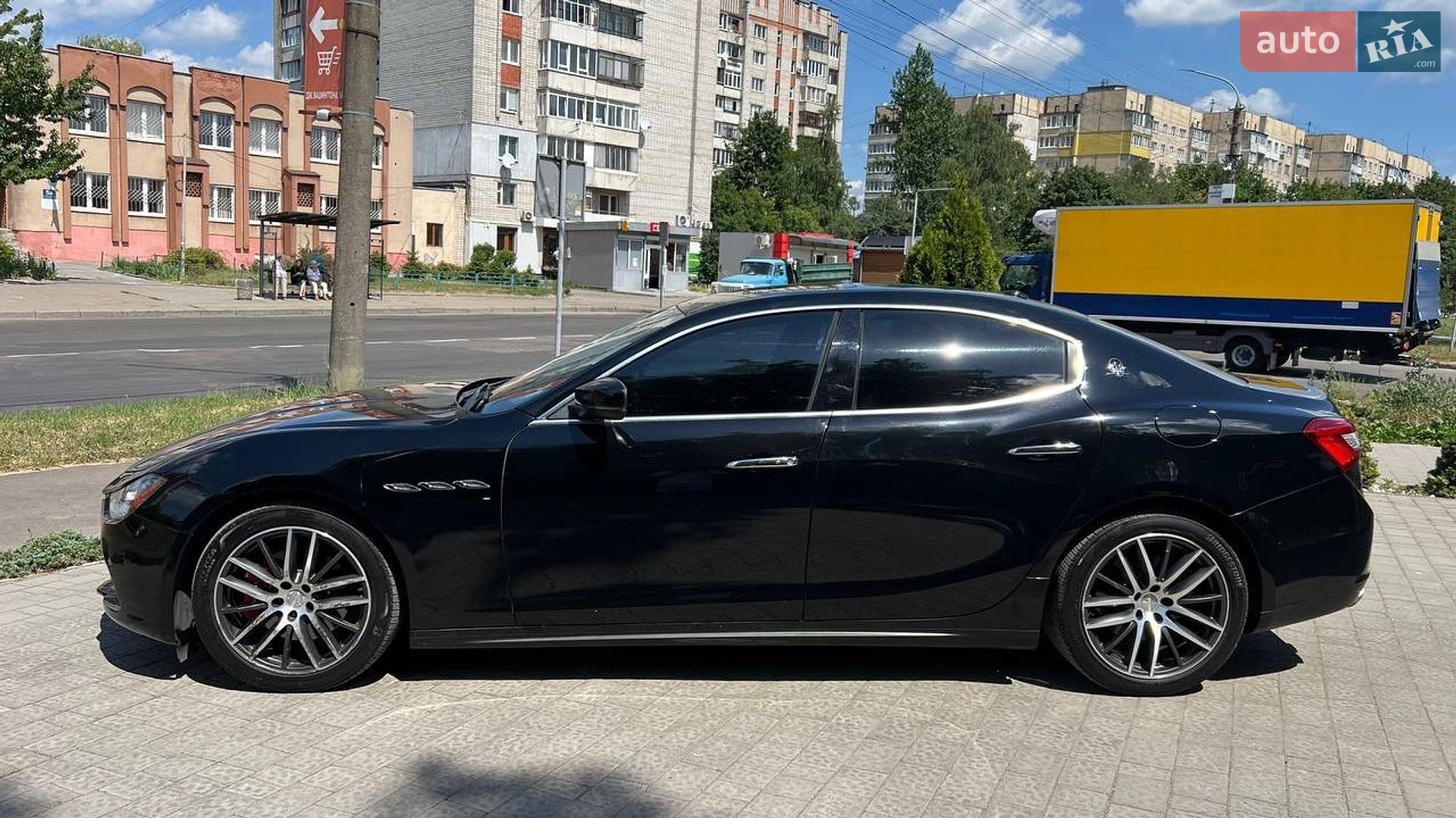 Maserati Ghibli 2017 VIN ZAM57XSA2H1247053 фото оголошення 4 з 36