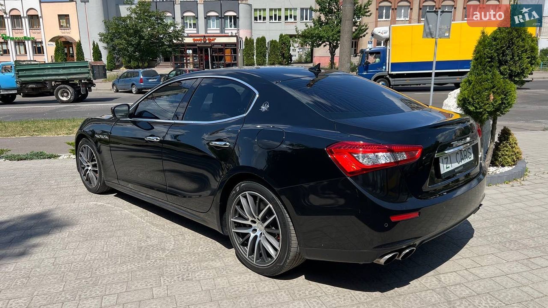 Maserati Ghibli 2017 VIN ZAM57XSA2H1247053 фото оголошення 5 з 36