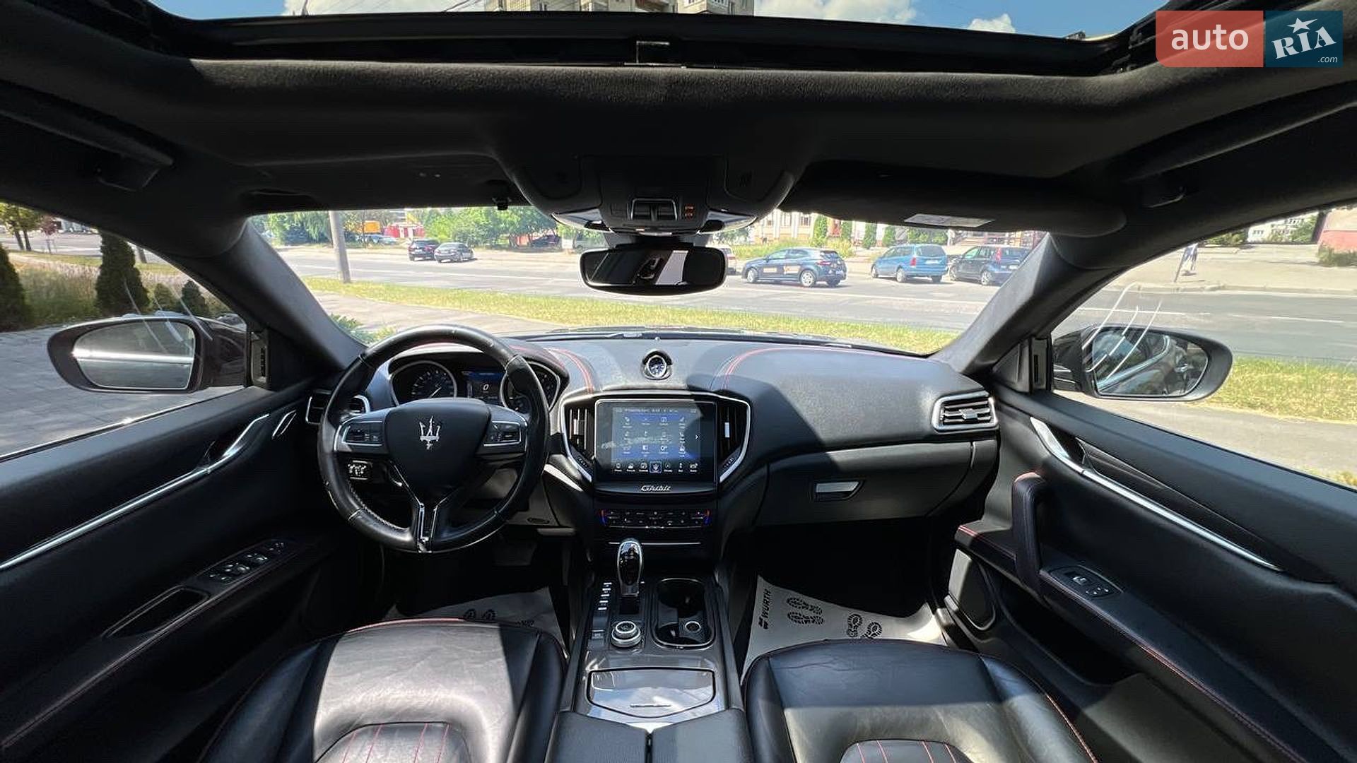 Maserati Ghibli 2017 VIN ZAM57XSA2H1247053 фото оголошення 26 з 36
