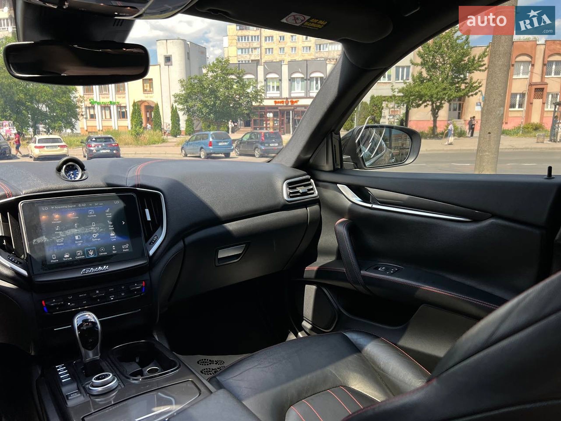 Maserati Ghibli 2017 VIN ZAM57XSA2H1247053 фото оголошення 27 з 36