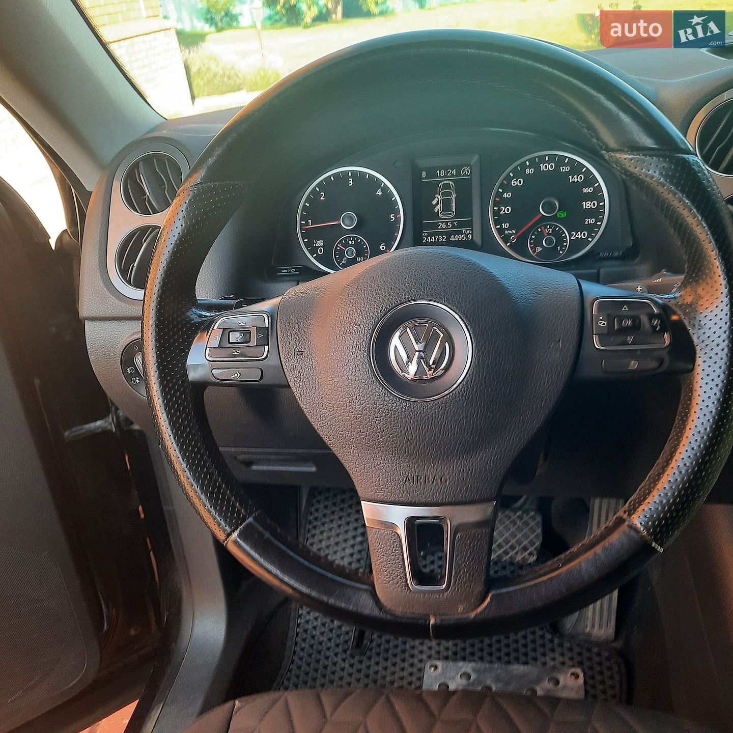 Volkswagen Tiguan 2015 VIN WVGZZZ5NZFW586654 фото оголошення 17 з 22
