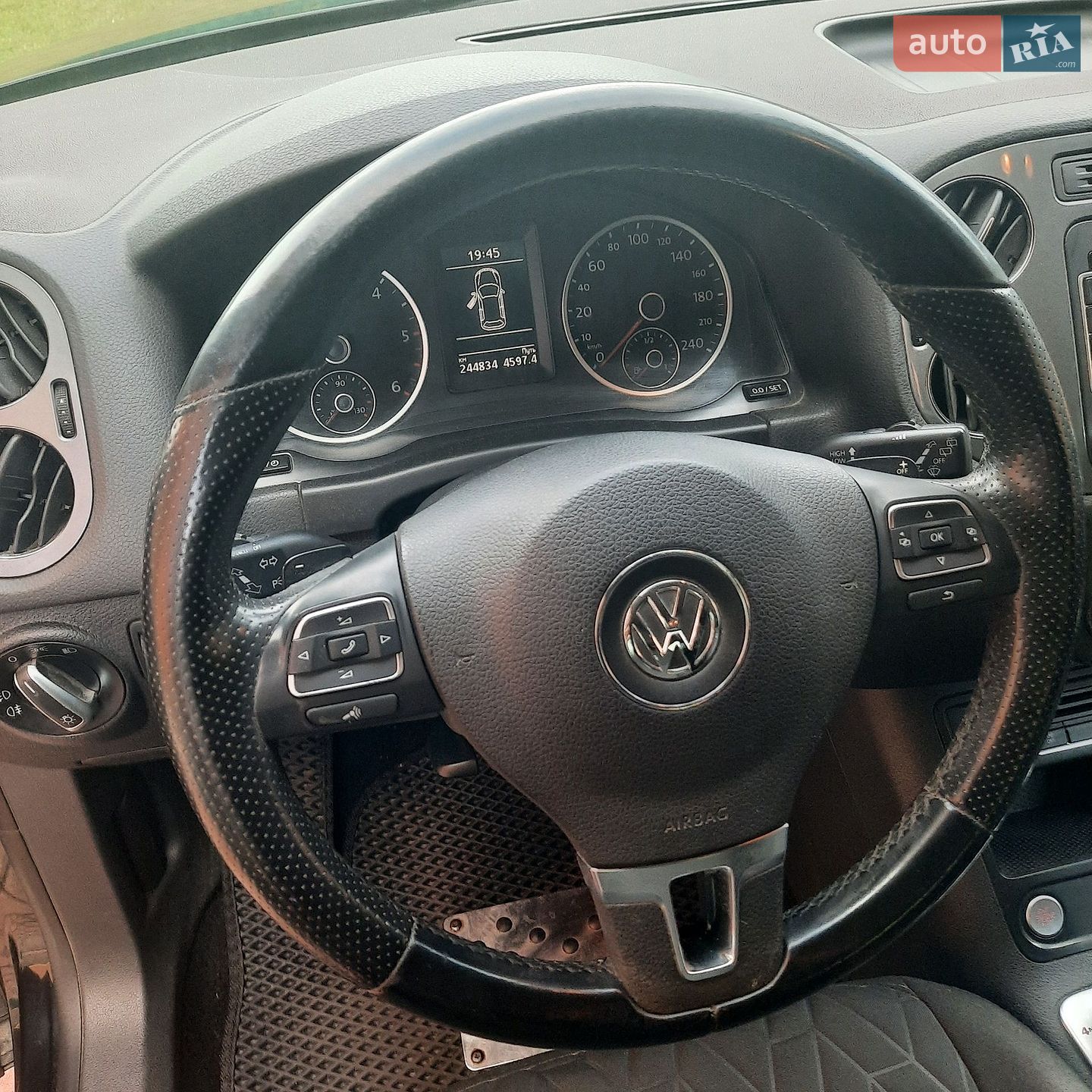 Volkswagen Tiguan 2015 VIN WVGZZZ5NZFW586654 фото оголошення 19 з 24