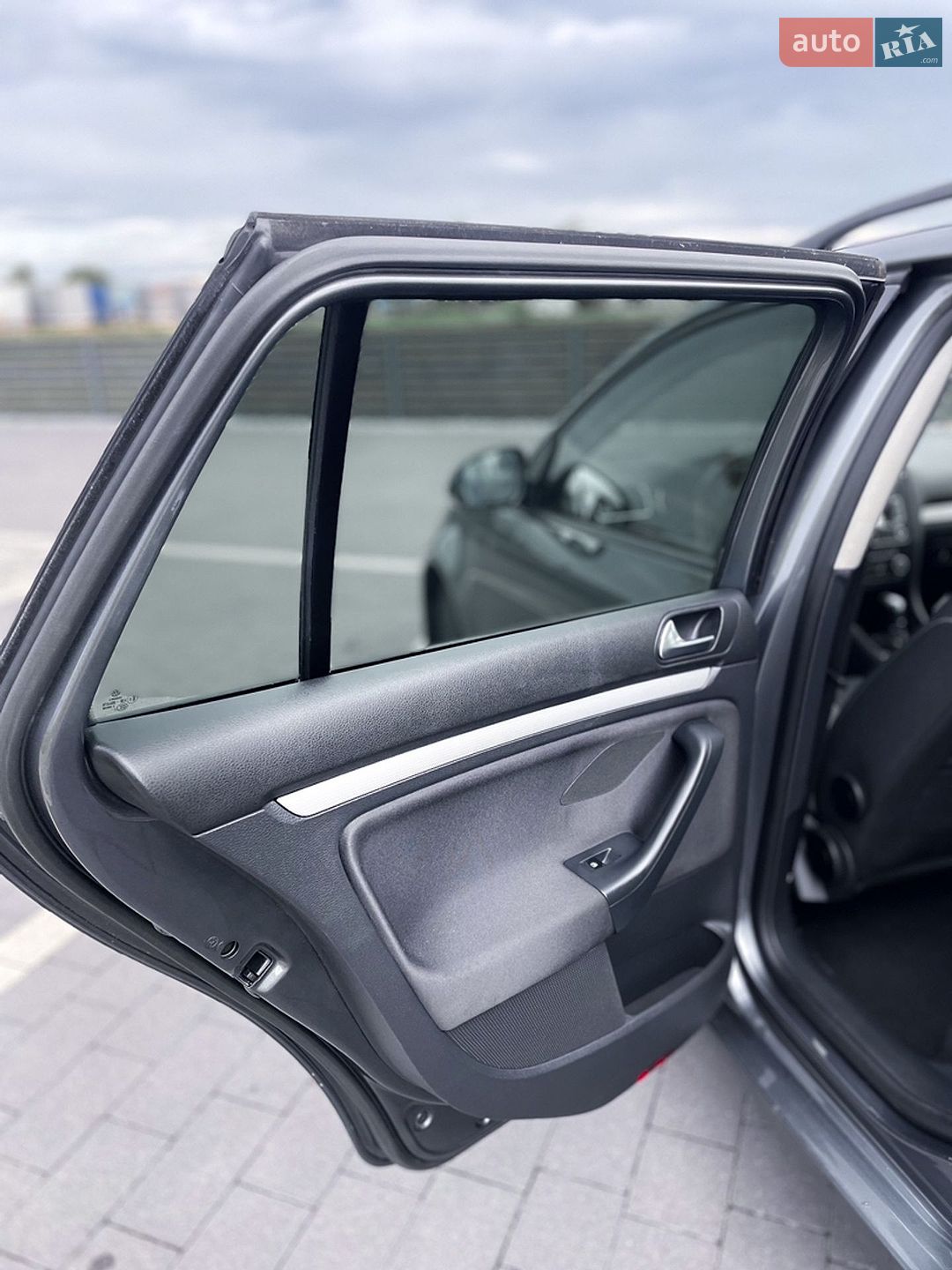 Volkswagen Golf 2013 VIN WVWZZZ1KZDM659937 фото оголошення 23 з 40