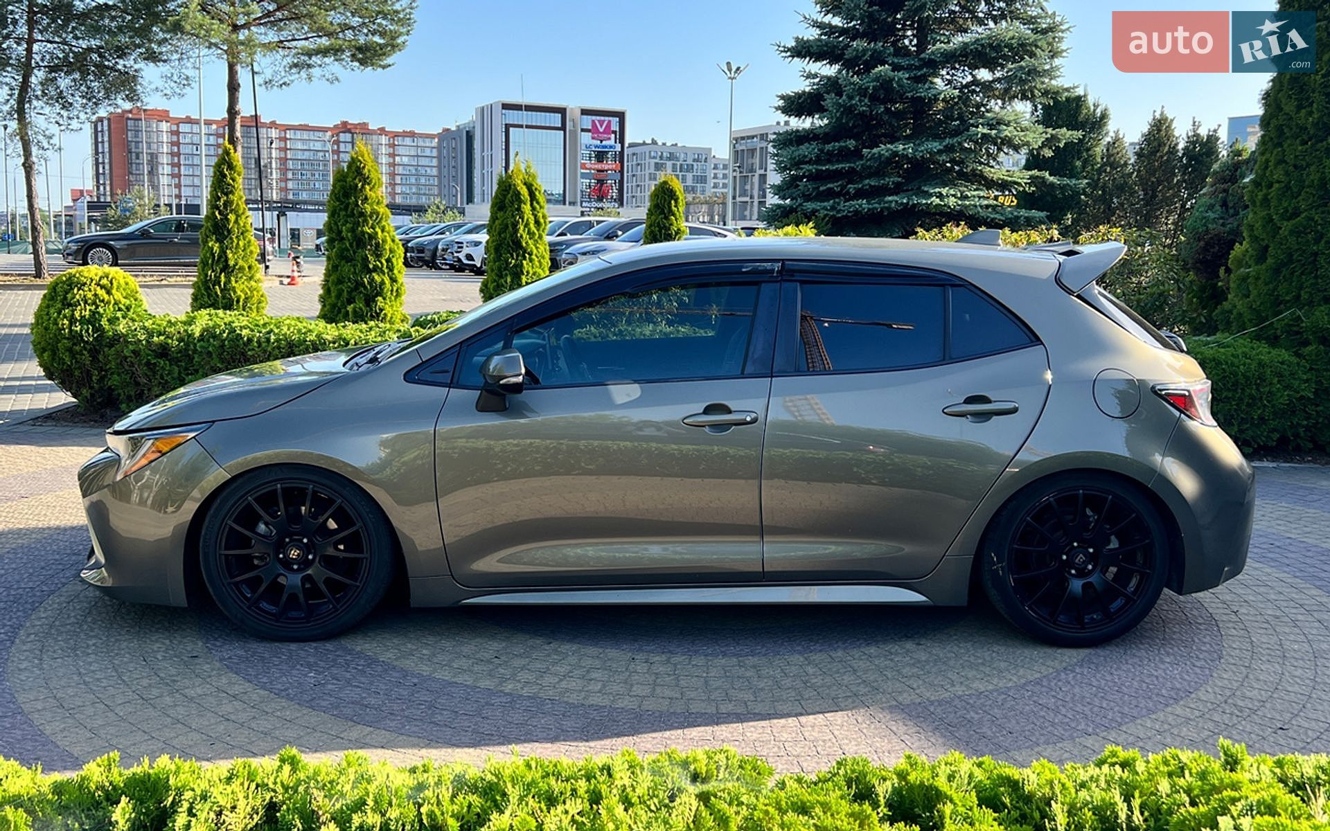 Toyota Corolla 2019 VIN JTNK4RBE9K3042299 фото оголошення 4 з 19