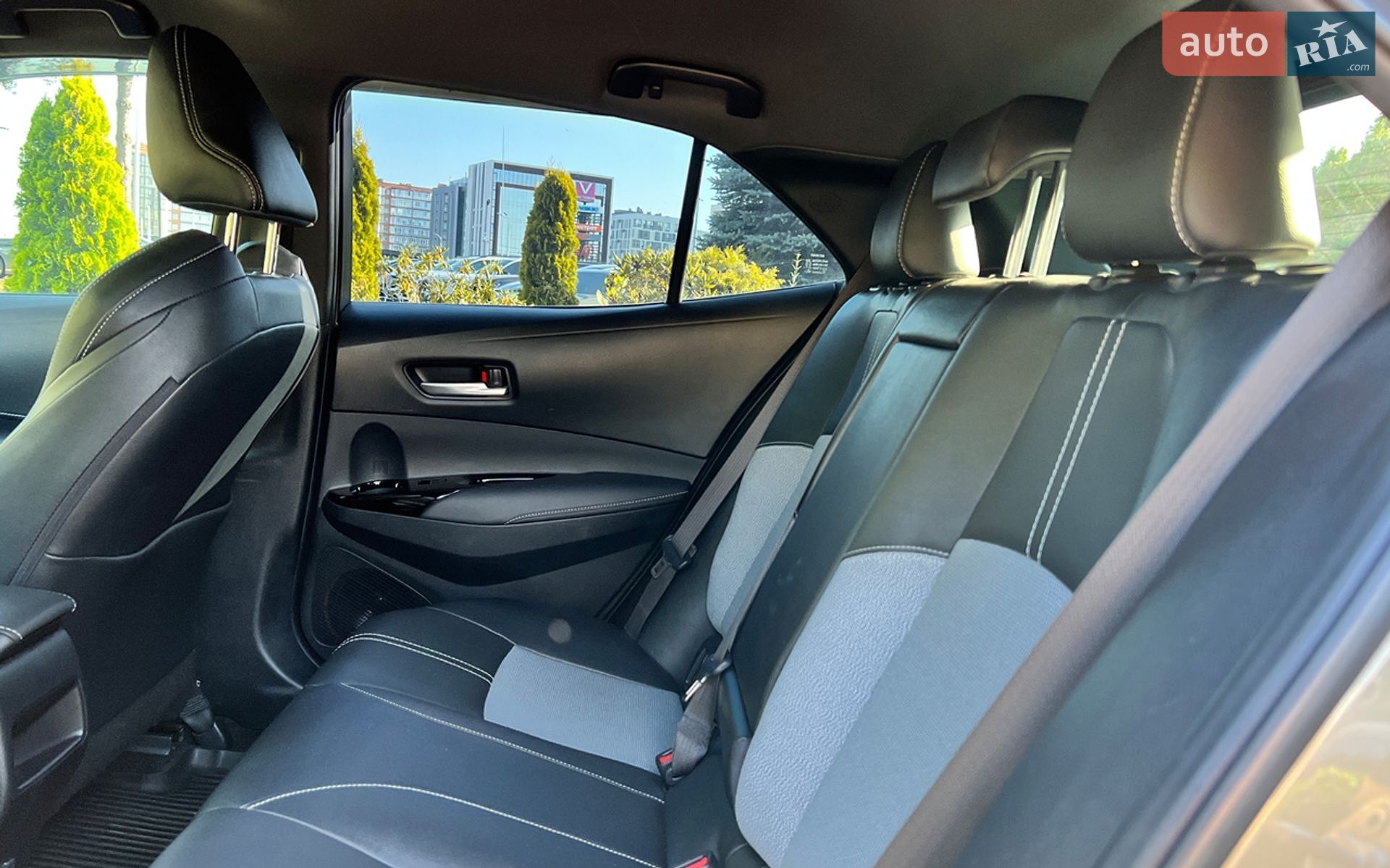 Toyota Corolla 2019 VIN JTNK4RBE9K3042299 фото оголошення 19 з 19