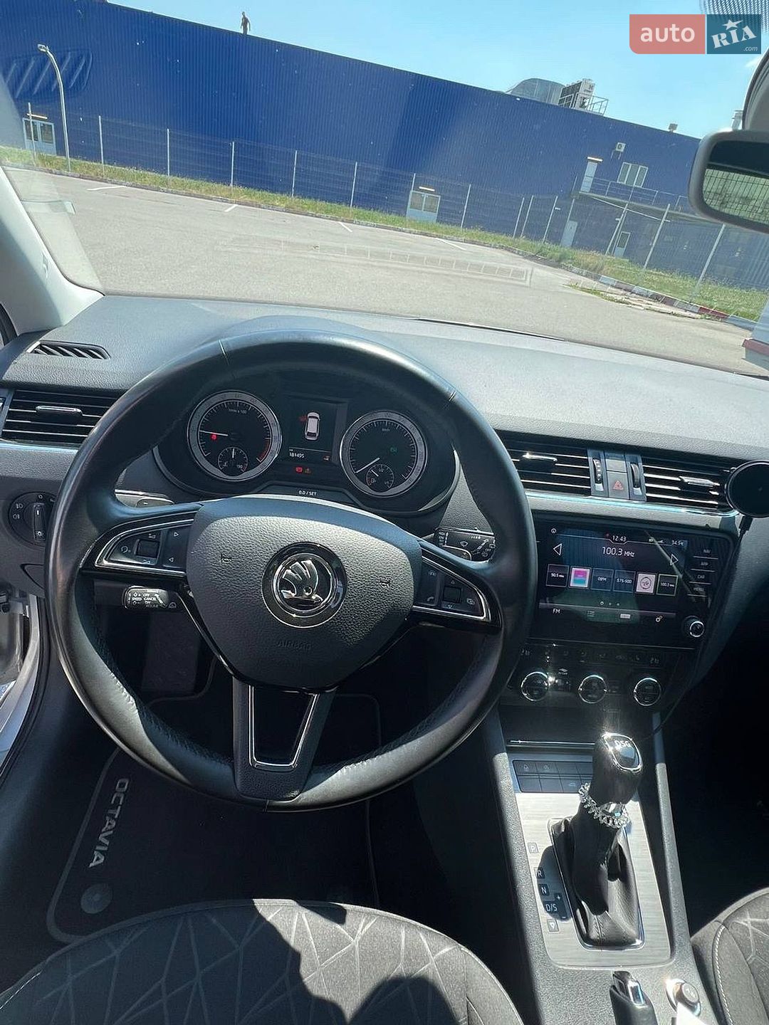 Skoda Octavia 2018 VIN TMBJG9NE6J0280954 фото оголошення 9 з 14