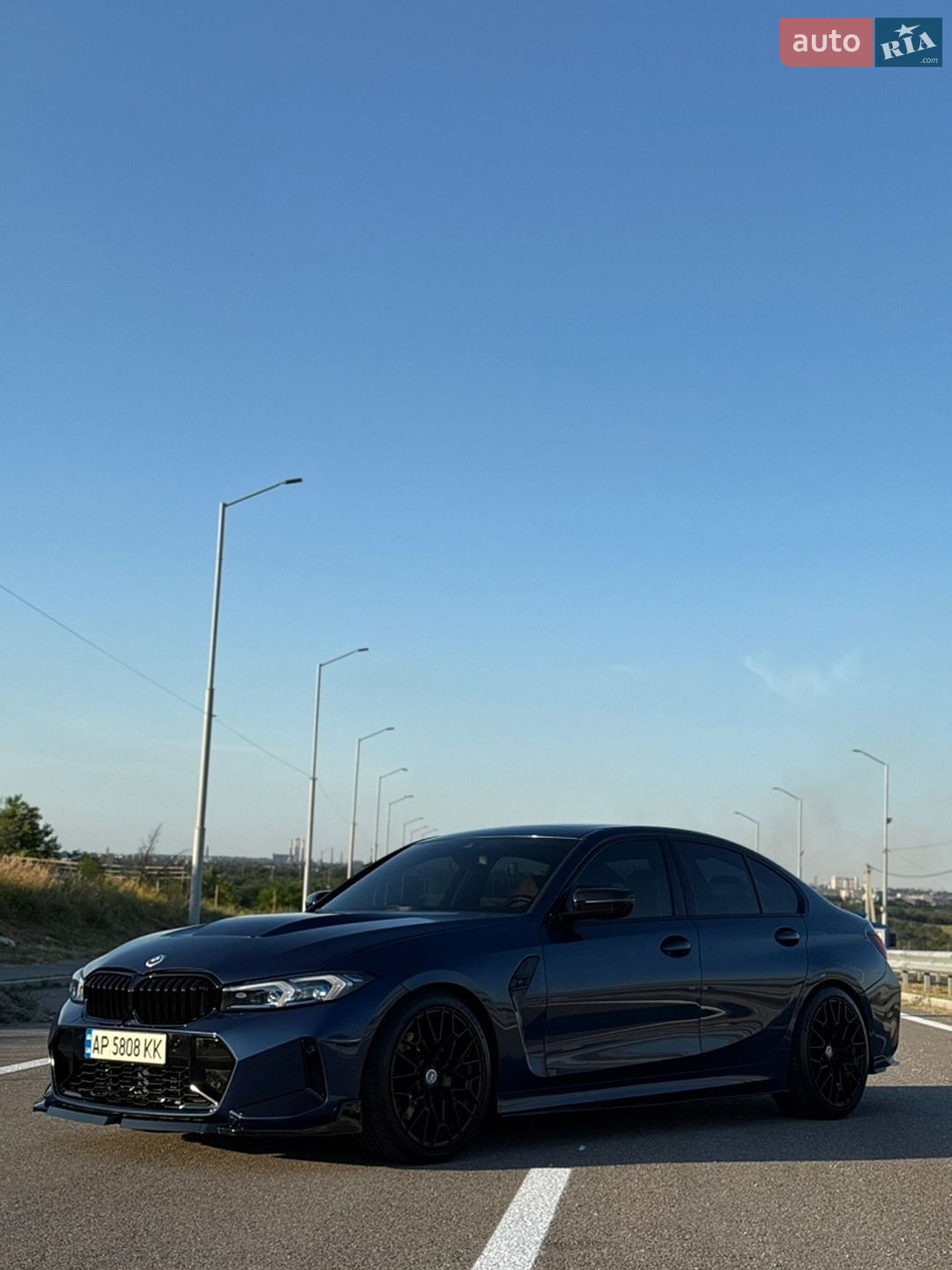 BMW 3 Series 2023 VIN 3MW69FF08P8D41122 фото оголошення 3 з 47