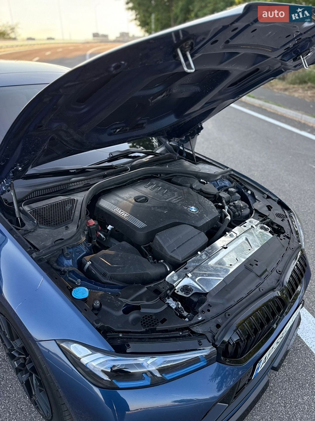 BMW 3 Series 2023 VIN 3MW69FF08P8D41122 фото оголошення 9 з 47