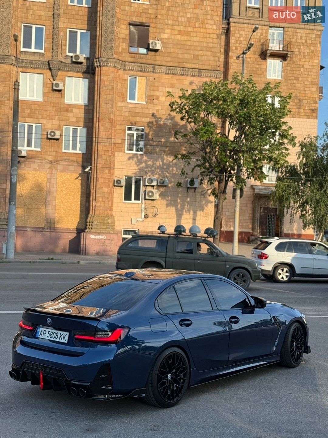 BMW 3 Series 2023 VIN 3MW69FF08P8D41122 фото оголошення 29 з 47