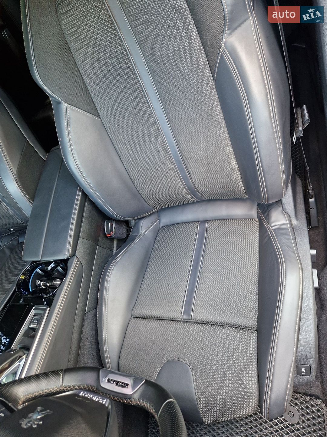Peugeot 508 2019 VIN VR3FBYHZRKY015646 фото оголошення 26 з 51