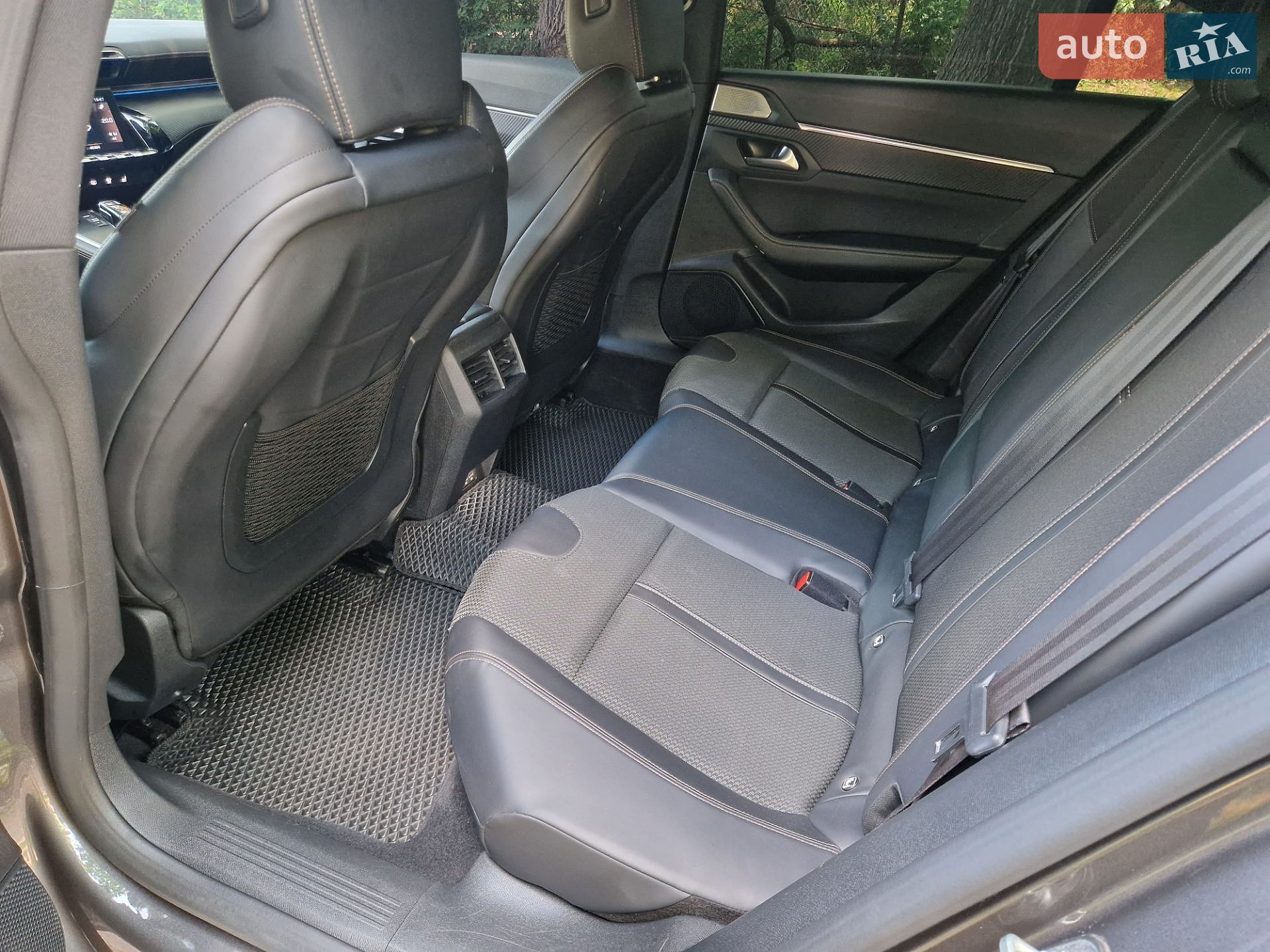 Peugeot 508 2019 VIN VR3FBYHZRKY015646 фото оголошення 38 з 51