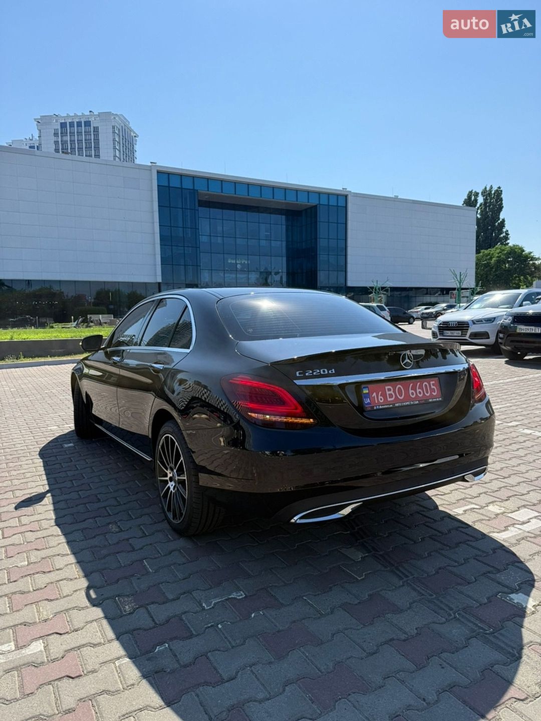 Mercedes-Benz C-Class 2018 VIN WDDWF1EBXKR447979 фото оголошення 9 з 34
