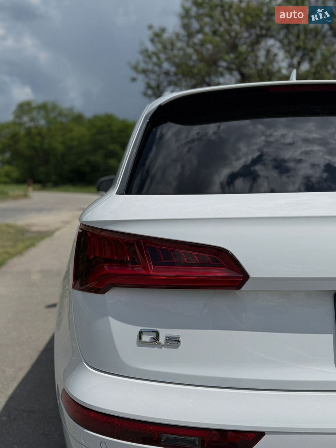 Audi Q5 2020 VIN WA1BNAFY3L2101243 фото оголошення 9 з 31