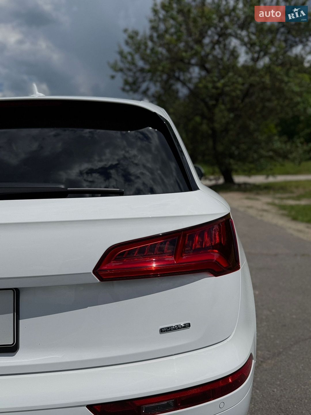 Audi Q5 2020 VIN WA1BNAFY3L2101243 фото оголошення 8 з 31