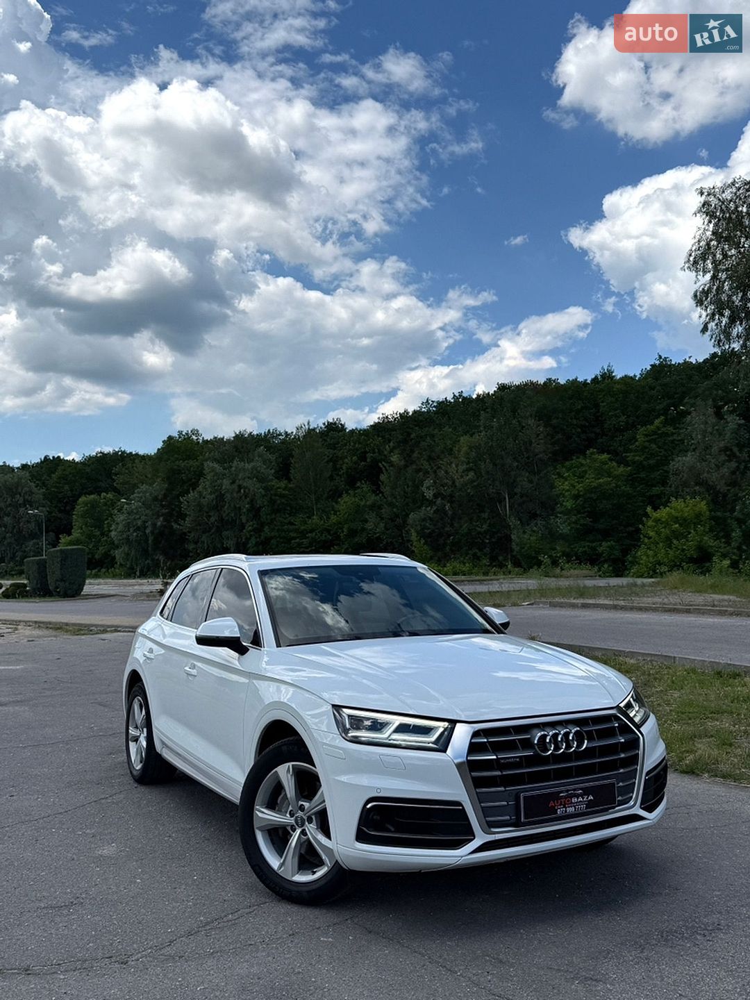 Audi Q5 2020 VIN WA1BNAFY3L2101243 фото оголошення 2 з 38