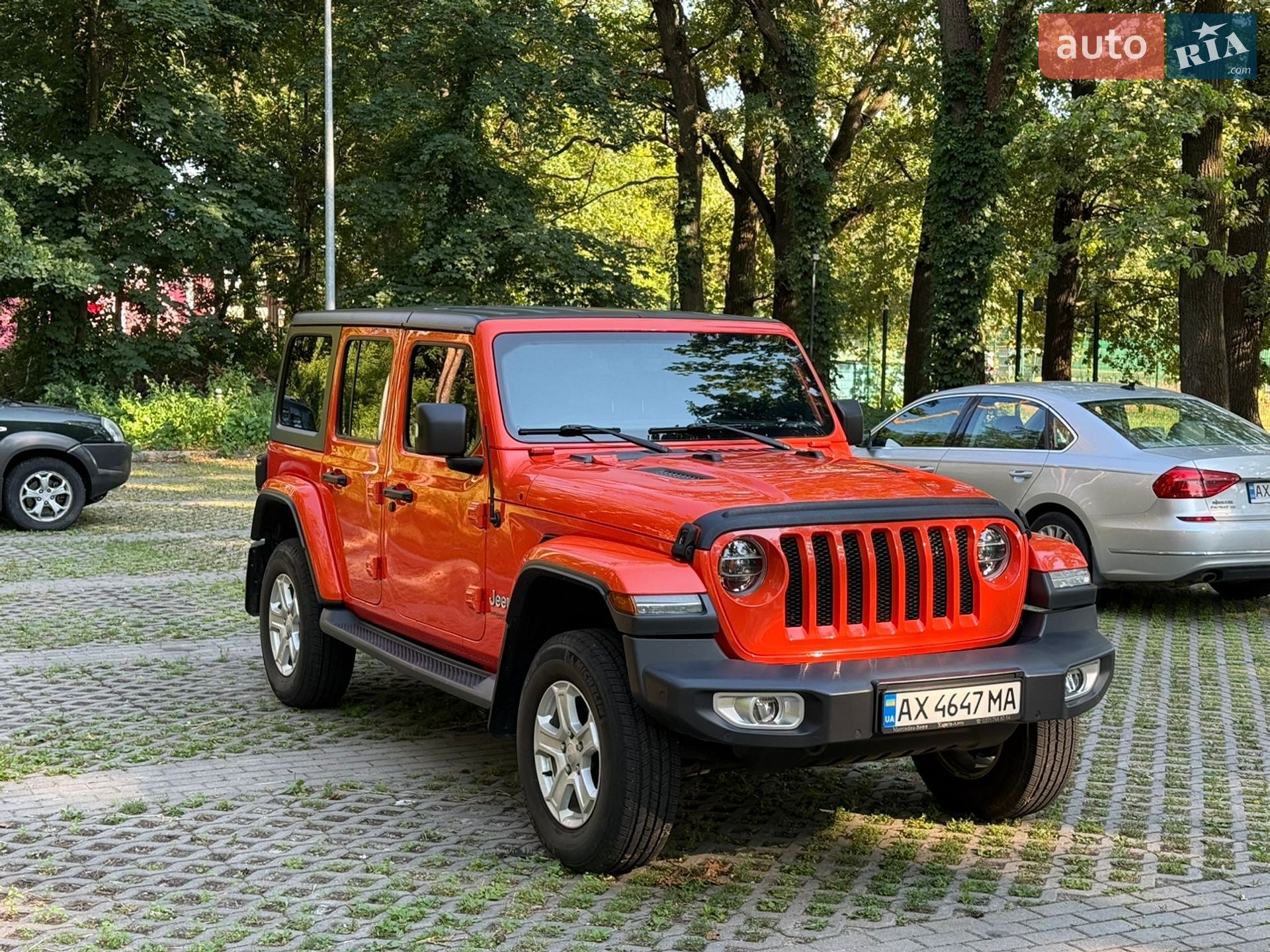 Jeep Wrangler 2018 VIN 1C4HJXEN7JW236298 фото оголошення 2 з 55