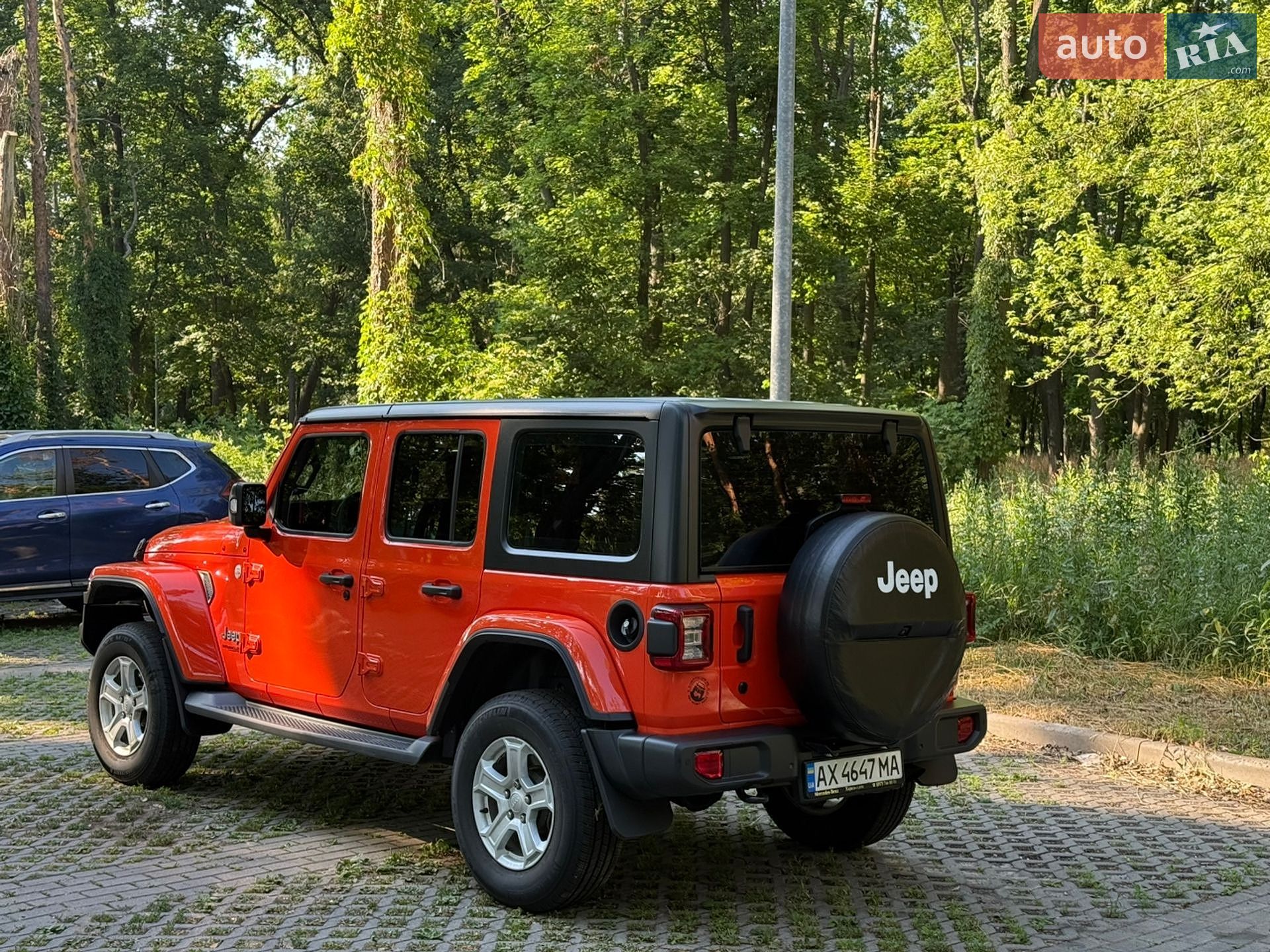Jeep Wrangler 2018 VIN 1C4HJXEN7JW236298 фото оголошення 6 з 55