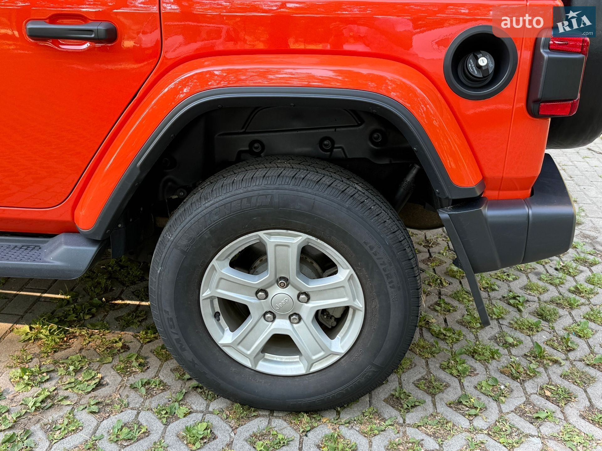 Jeep Wrangler 2018 VIN 1C4HJXEN7JW236298 фото оголошення 8 з 55