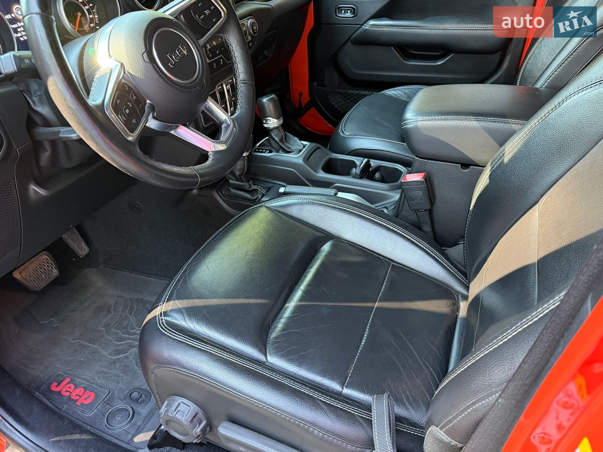 Jeep Wrangler 2018 VIN 1C4HJXEN7JW236298 фото оголошення 53 з 55