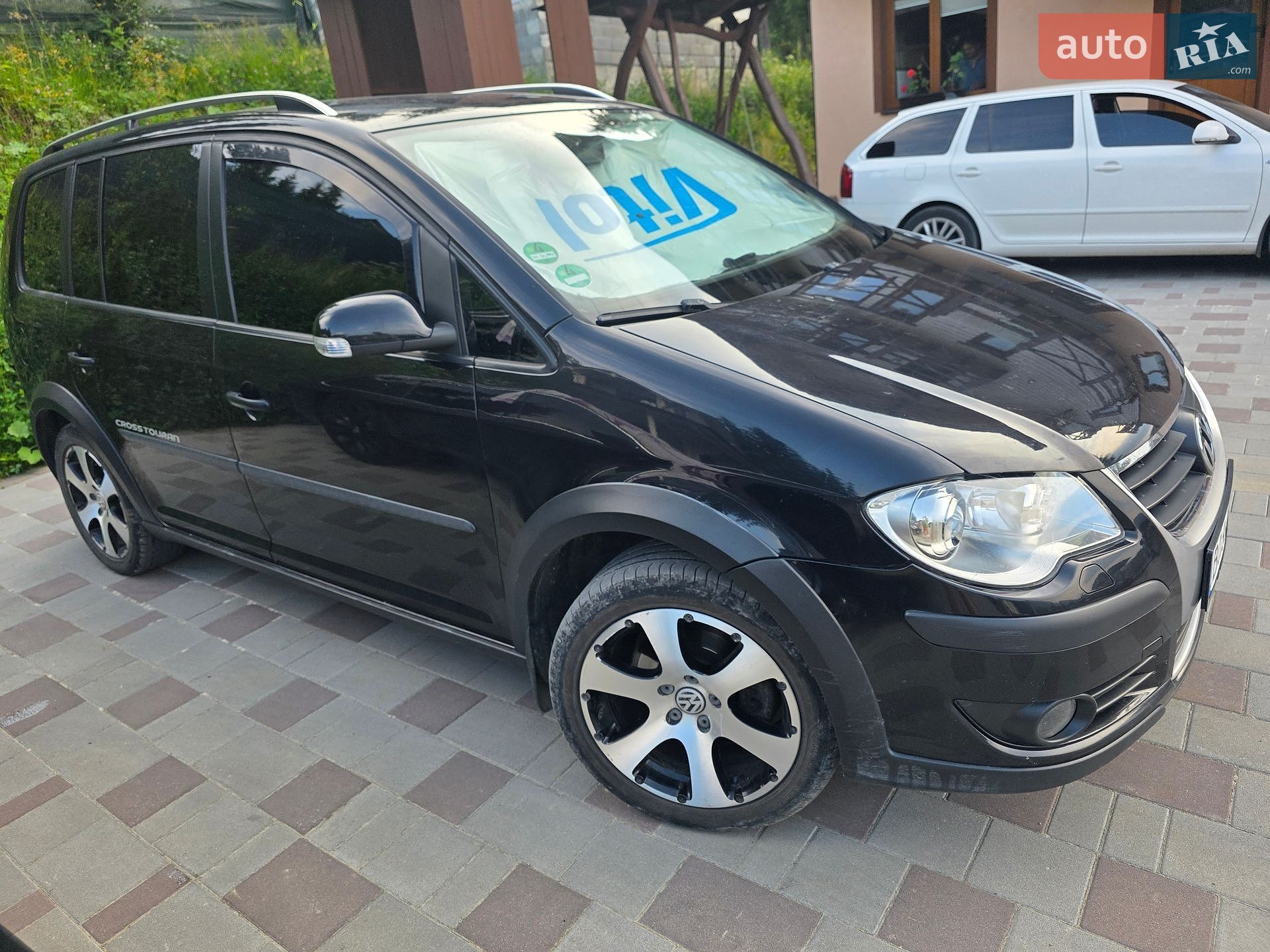 Volkswagen Touran 2008 VIN WVGZZZ1TZ8W144592 фото оголошення 2 з 11
