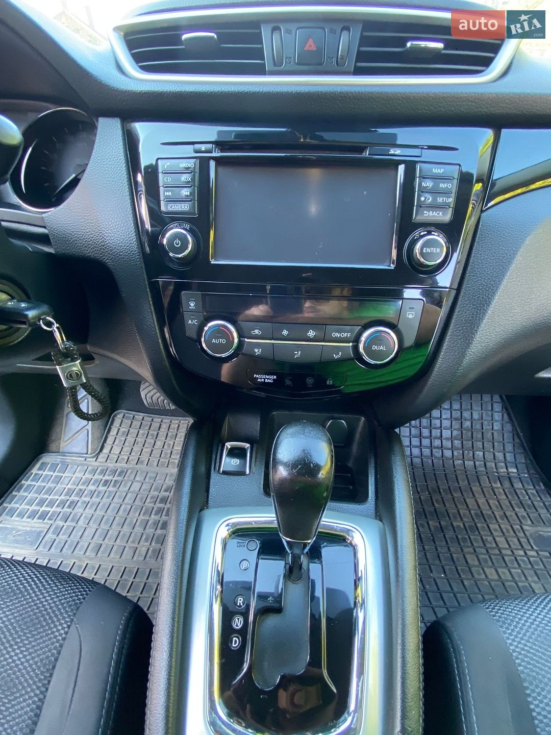 Nissan Qashqai 2016 VIN SJNFDAJ11U1744877 фото оголошення 3 з 9