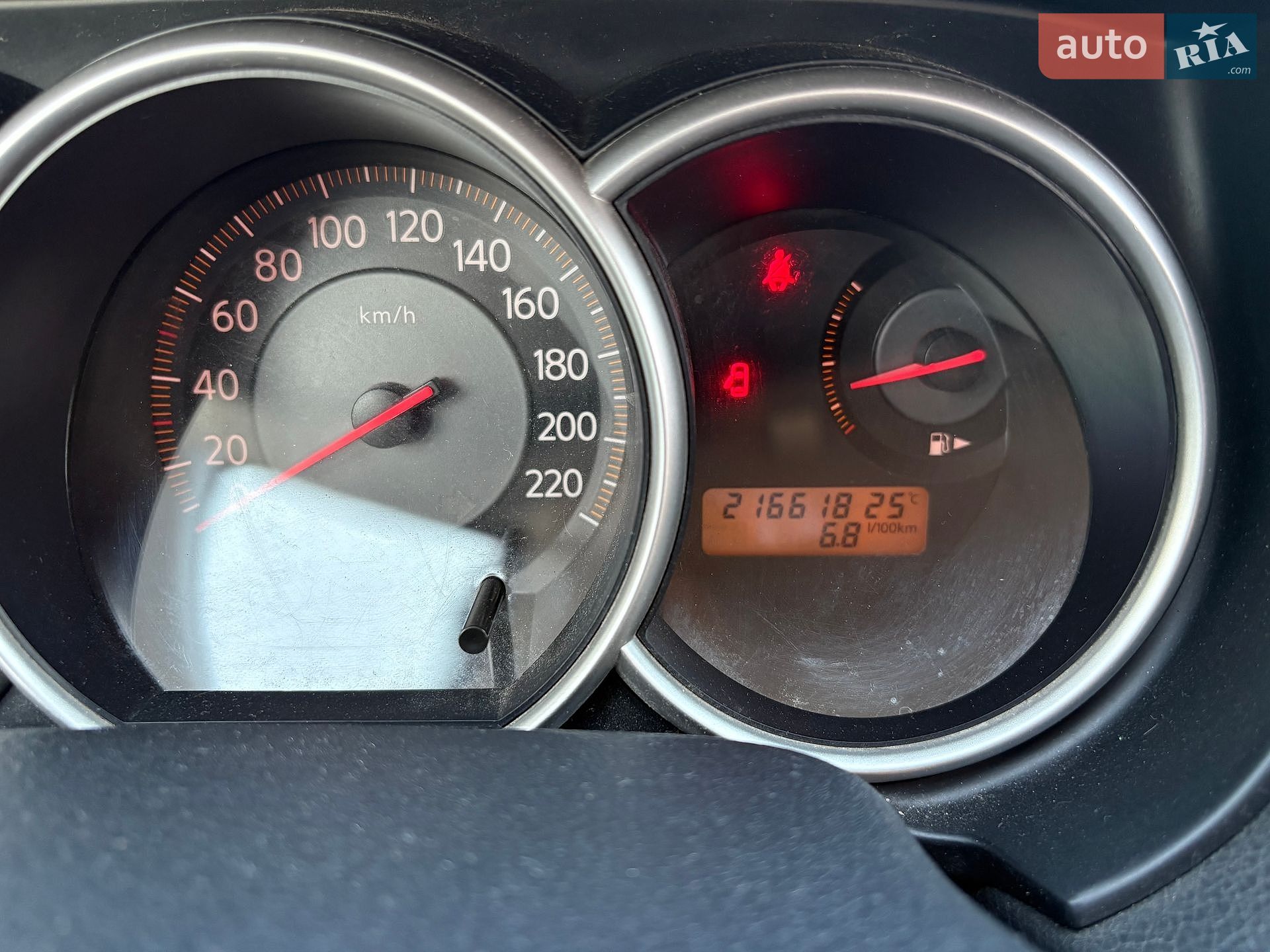 Nissan TIIDA 2008 VIN 3N1FBAC11UK422950 фото оголошення 11 з 12