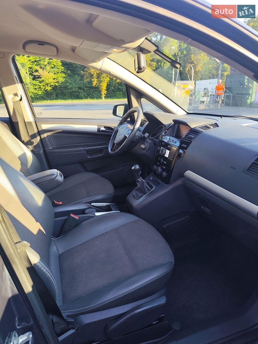 Opel Zafira 2009 VIN W0L0ANM7592062480 фото оголошення 2 з 8