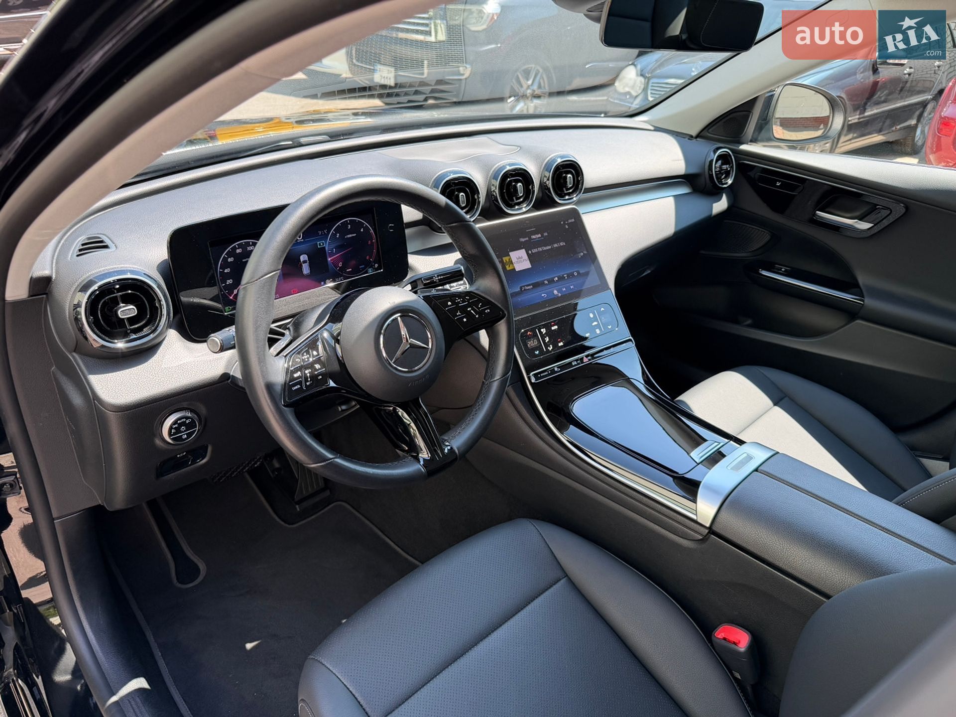 Mercedes-Benz C-Class 2023 VIN W1KAH0DB2PF094033 фото оголошення 14 з 47
