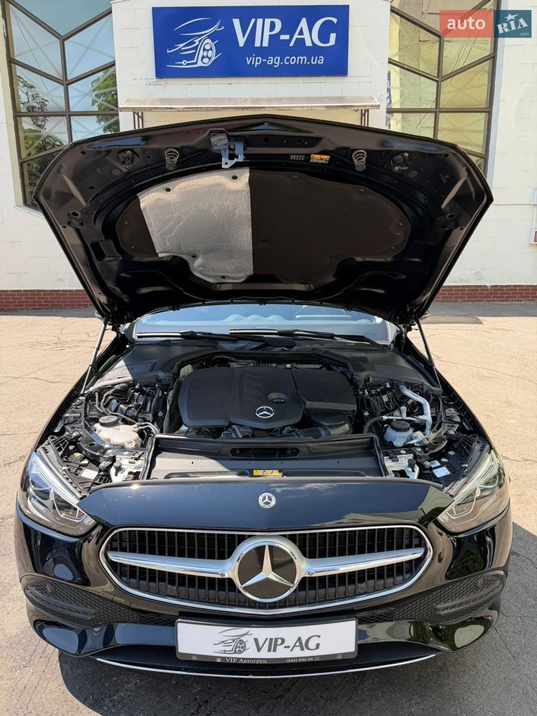 Mercedes-Benz C-Class 2023 VIN W1KAH0DB2PF094033 фото оголошення 46 з 47