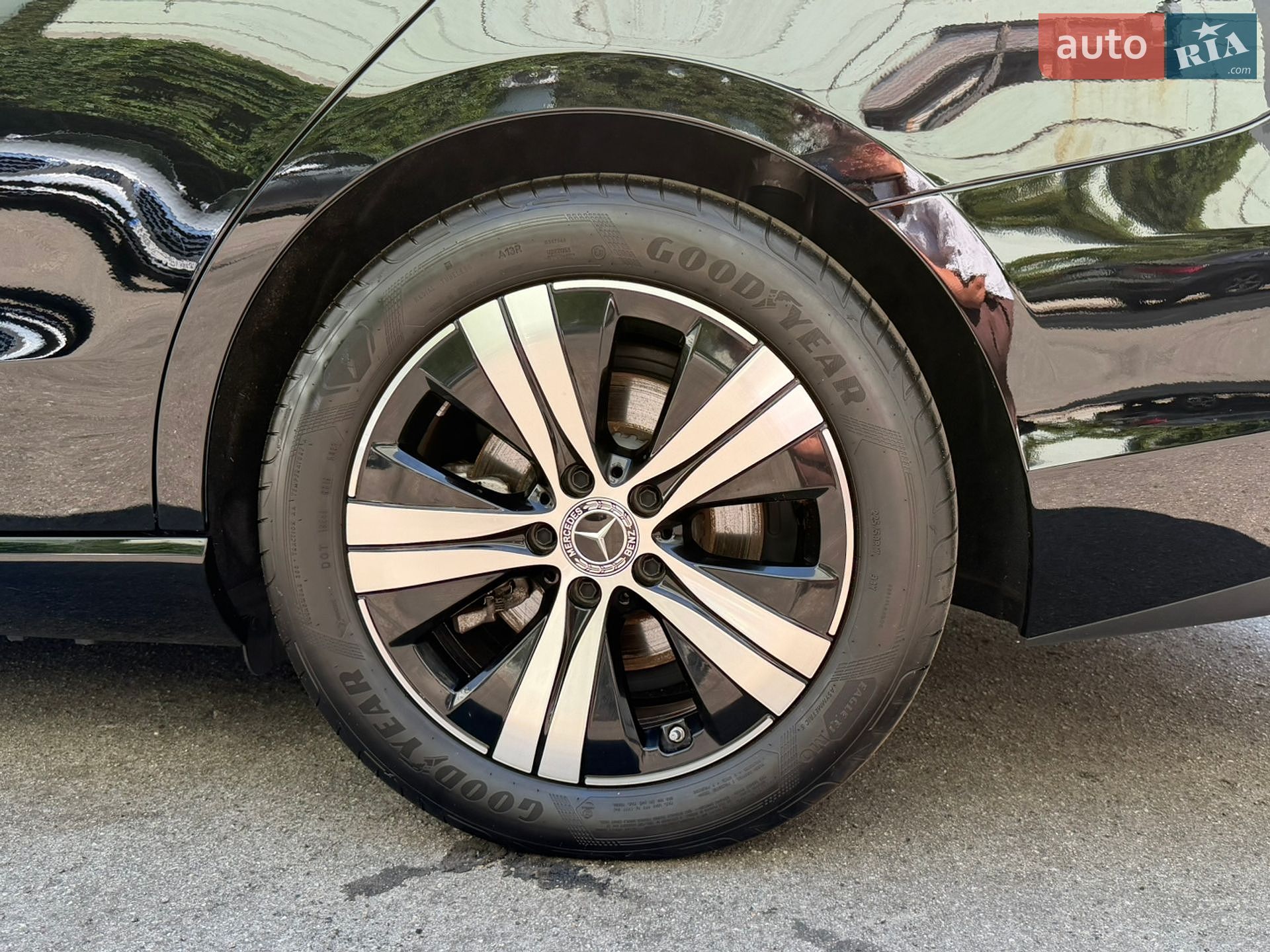 Mercedes-Benz C-Class 2023 VIN W1KAH0DB2PF094033 фото оголошення 41 з 47