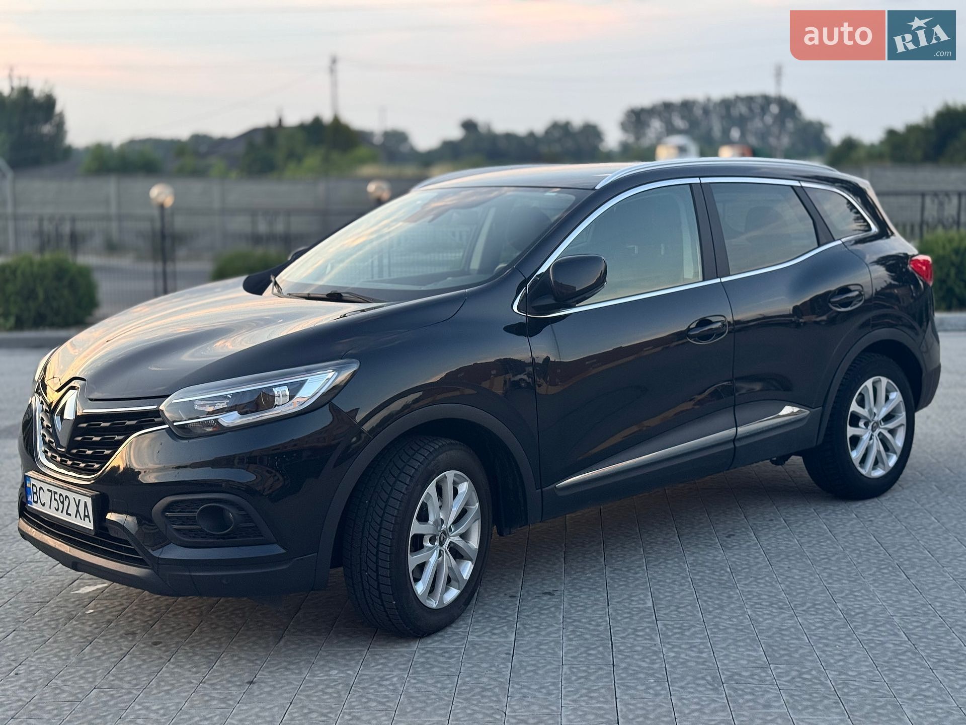 Renault Kadjar 2020 VIN VF1RFE00564916515 фото оголошення 5 з 13