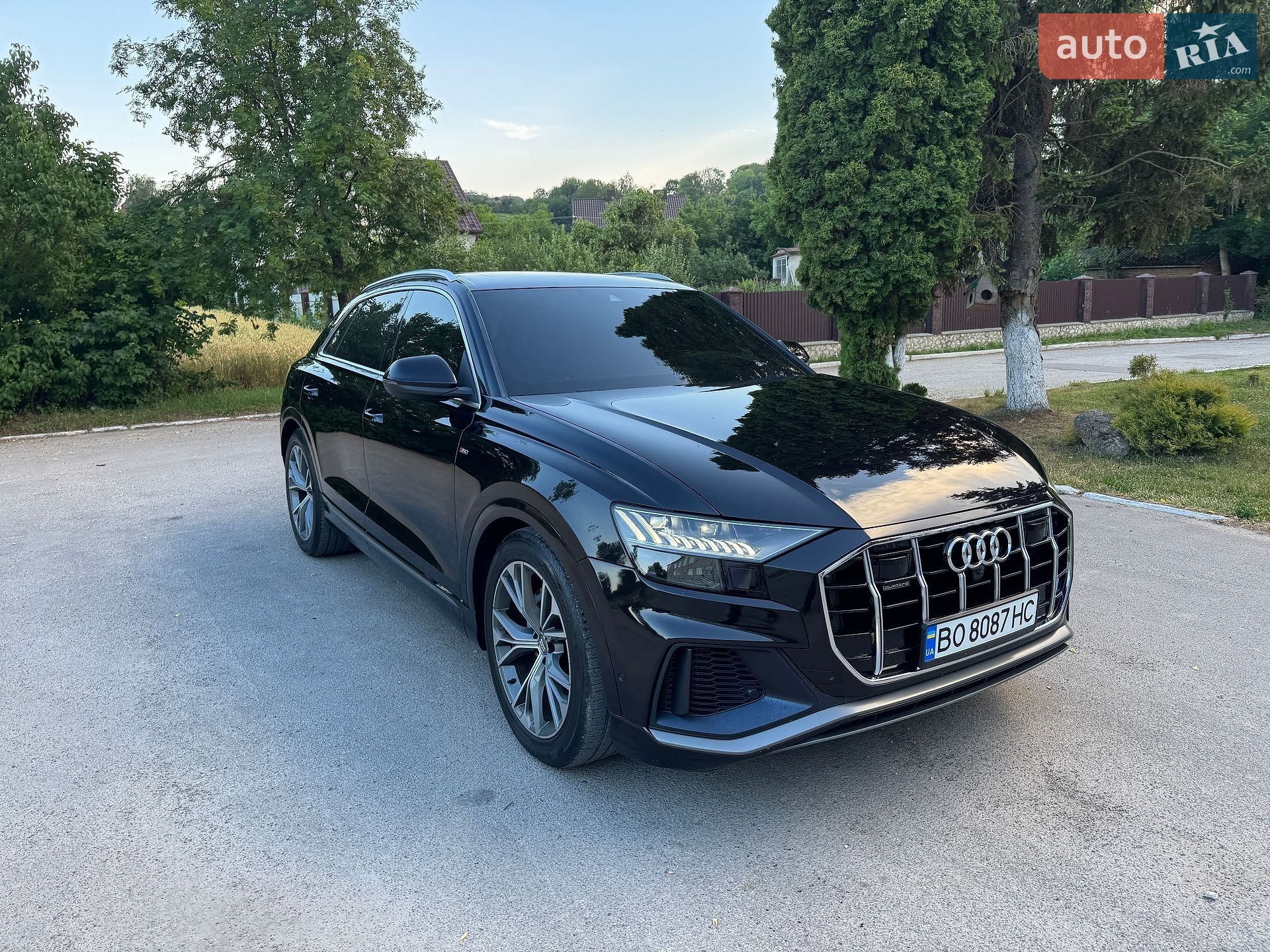 Audi Q8 2019 VIN WA1FVAF16LD002053 фото оголошення 4 з 58