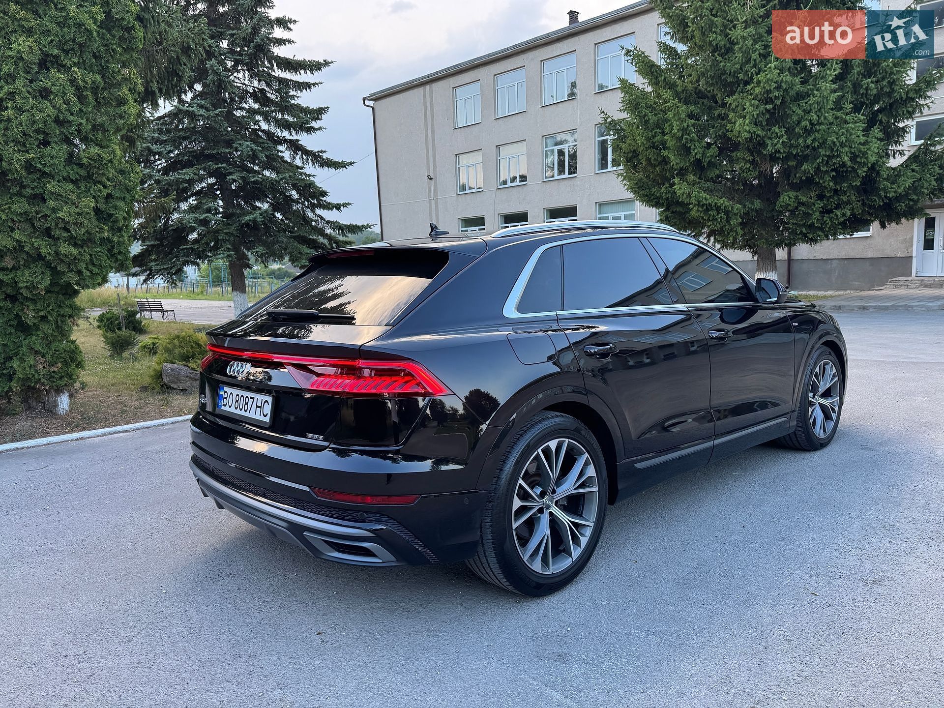 Audi Q8 2019 VIN WA1FVAF16LD002053 фото оголошення 13 з 58