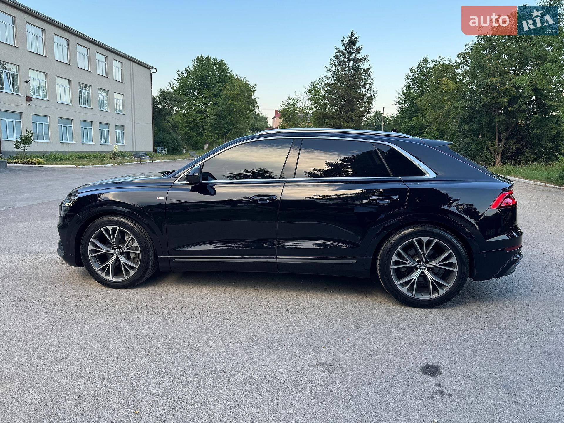 Audi Q8 2019 VIN WA1FVAF16LD002053 фото оголошення 23 з 58
