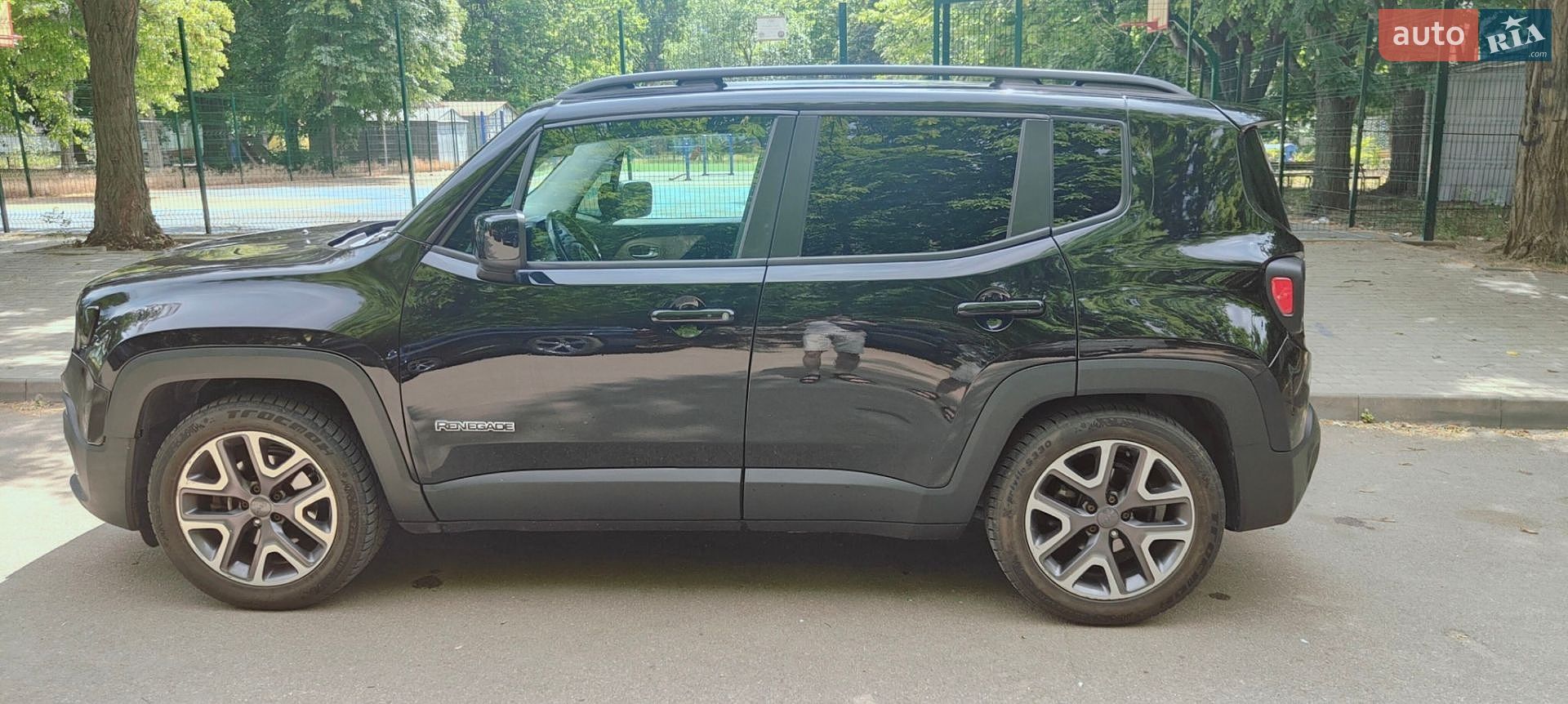 Jeep Renegade 2015 VIN ZACCJABT0FPB61691 фото оголошення 25 з 28