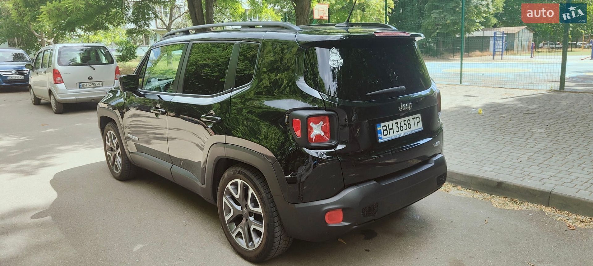 Jeep Renegade 2015 VIN ZACCJABT0FPB61691 фото оголошення 24 з 28