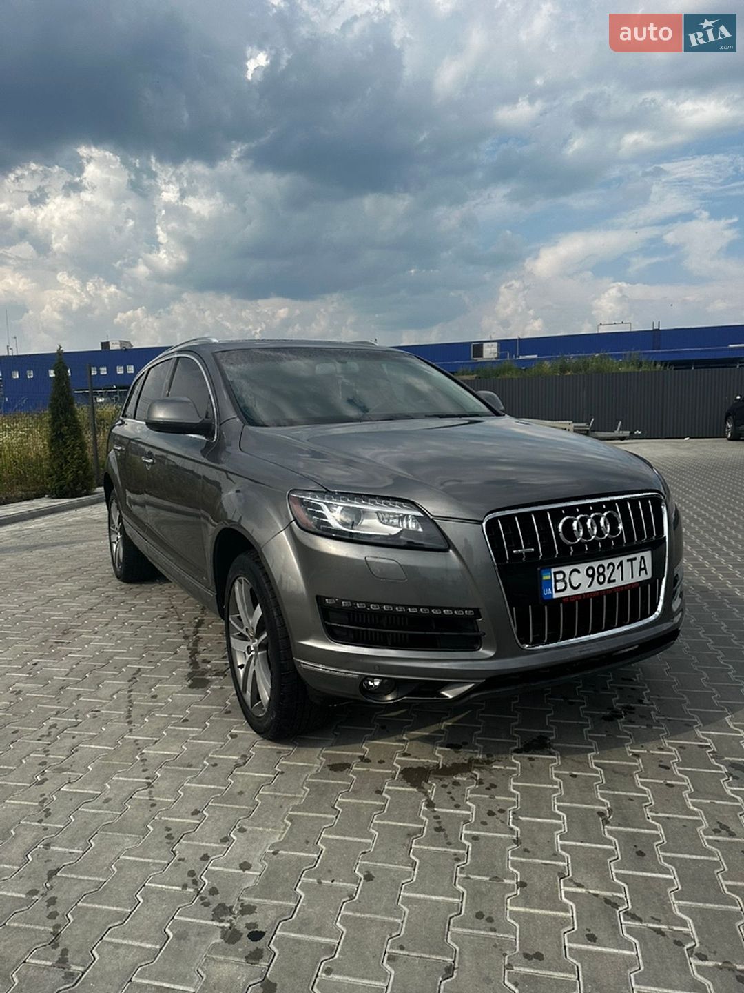 Audi Q7 2010 VIN WA1LMAFE1BD001397 фото оголошення 2 з 65