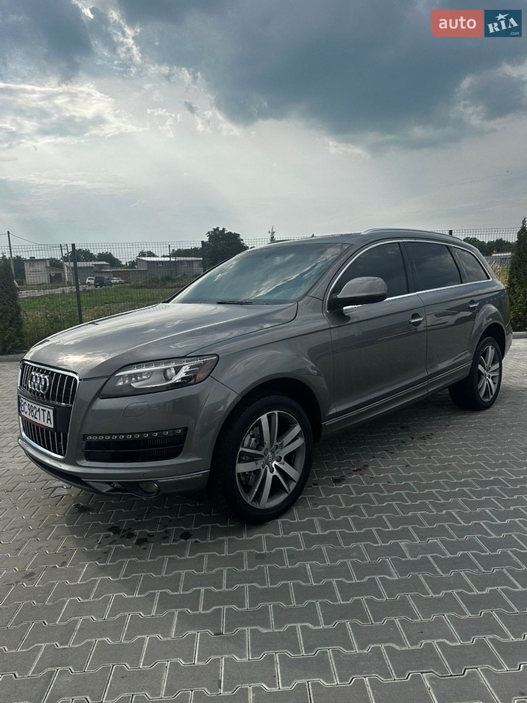Audi Q7 2010 VIN WA1LMAFE1BD001397 фото оголошення 10 з 65