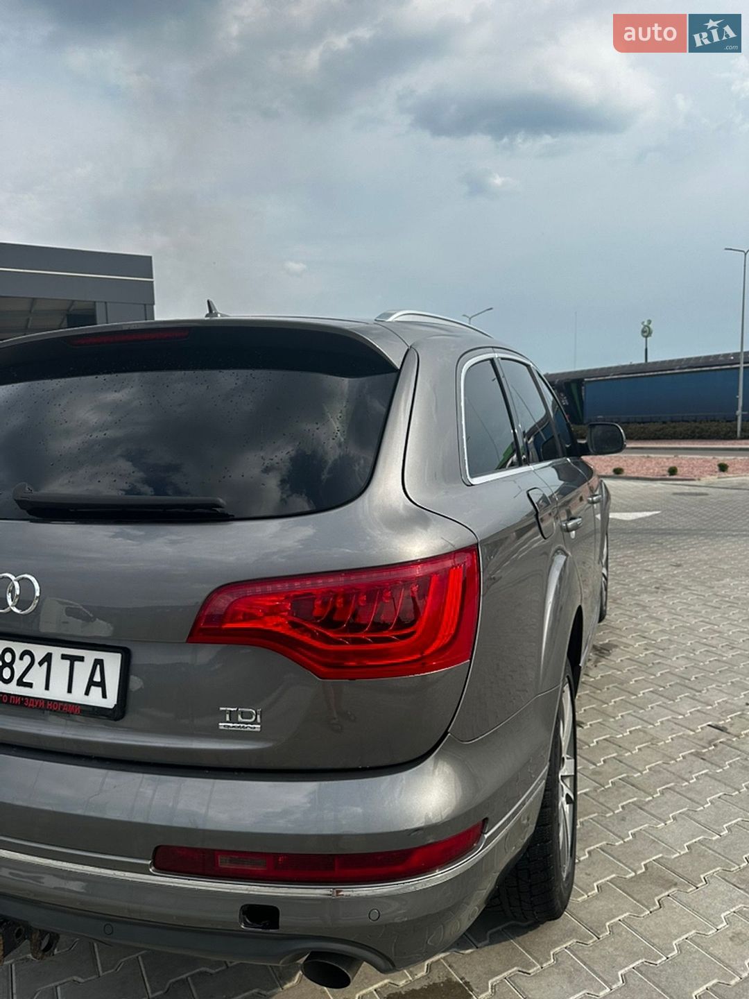 Audi Q7 2010 VIN WA1LMAFE1BD001397 фото оголошення 18 з 65