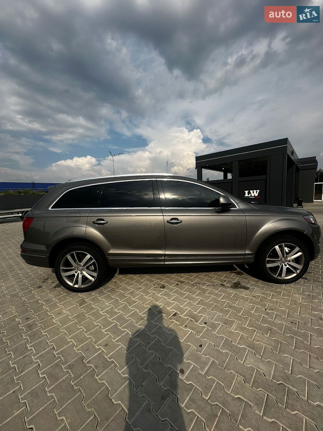 Audi Q7 2010 VIN WA1LMAFE1BD001397 фото оголошення 24 з 65