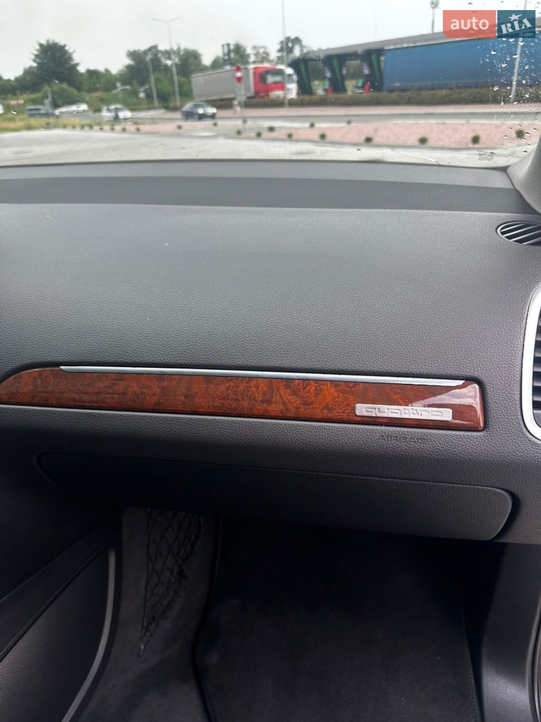 Audi Q7 2010 VIN WA1LMAFE1BD001397 фото оголошення 46 з 65